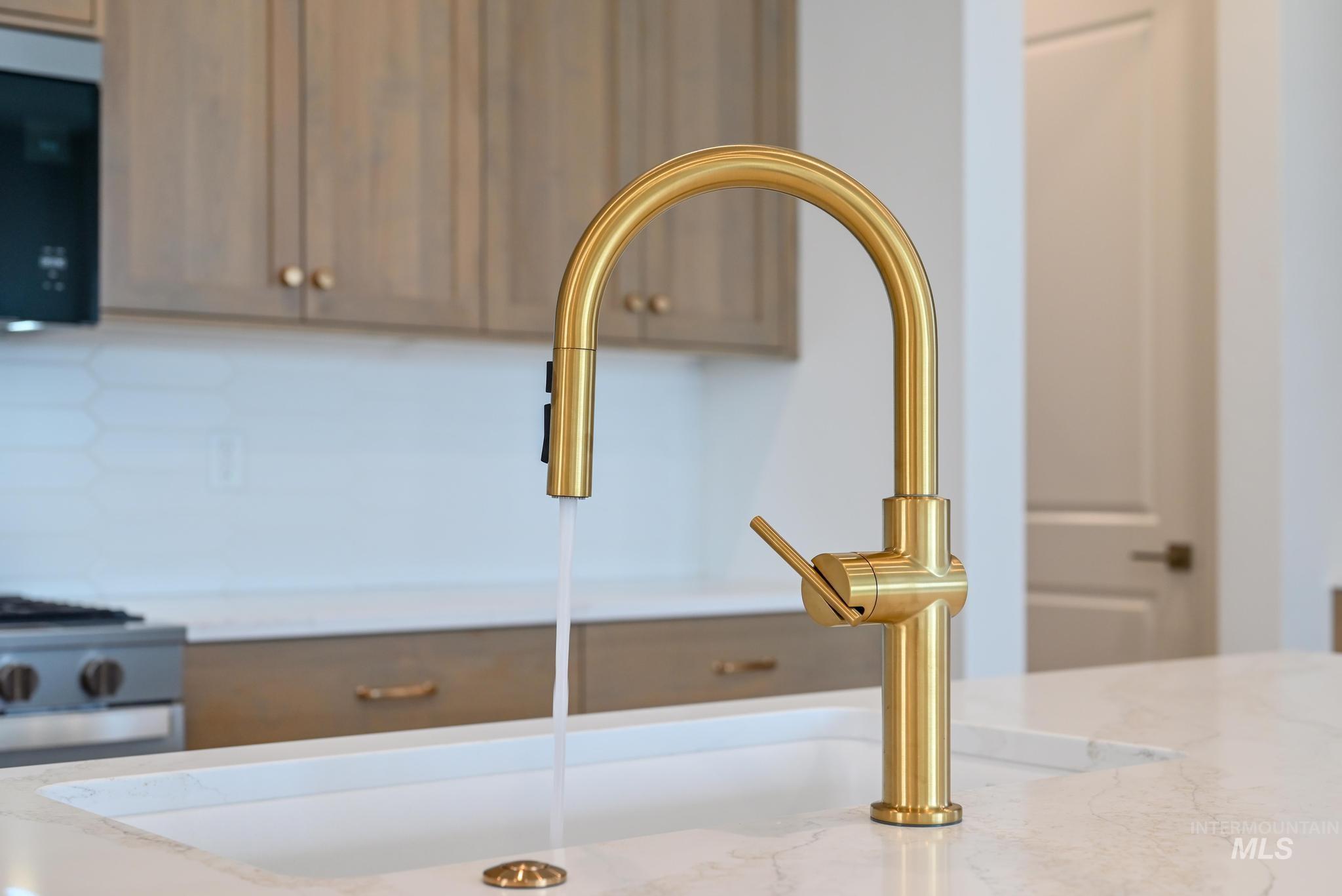 8531 W Chamblee St, Star, Idaho 83669, 2 Bedrooms, 2 Bathrooms, Residential For Sale, Price $559,000,MLS 98978958