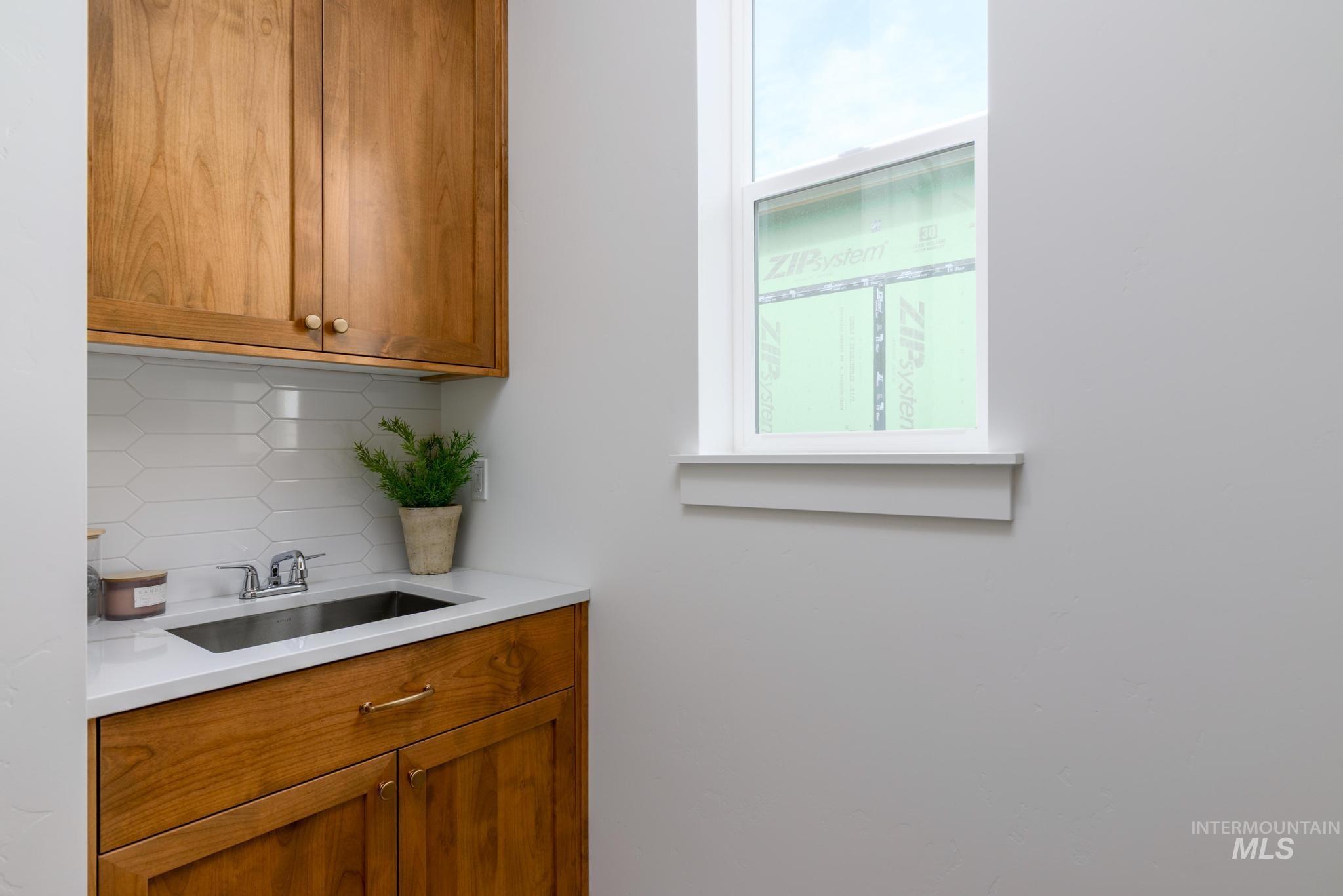 8531 W Chamblee St, Star, Idaho 83669, 2 Bedrooms, 2 Bathrooms, Residential For Sale, Price $559,000,MLS 98978958