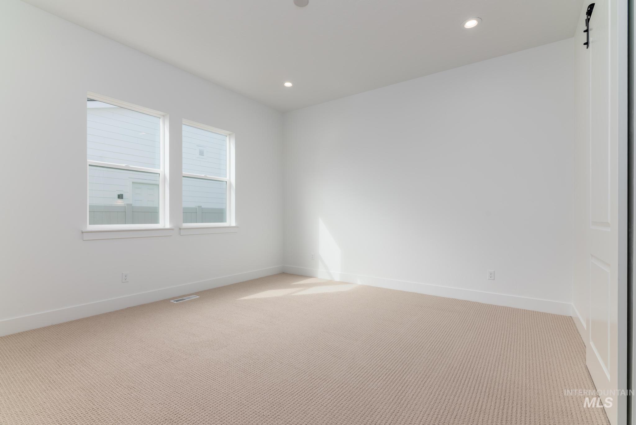 8531 W Chamblee St, Star, Idaho 83669, 2 Bedrooms, 2 Bathrooms, Residential For Sale, Price $559,000,MLS 98978958