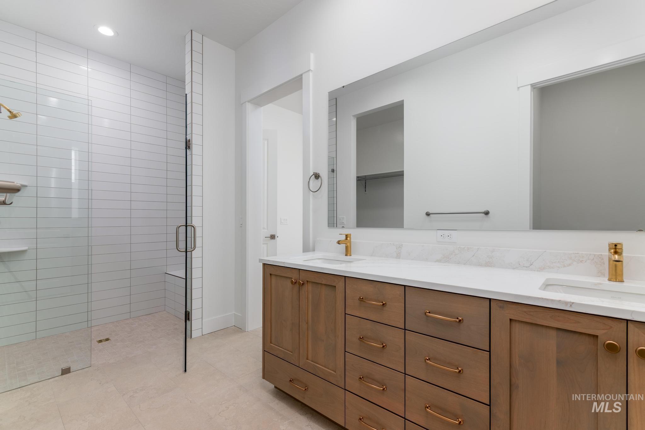 8531 W Chamblee St, Star, Idaho 83669, 2 Bedrooms, 2 Bathrooms, Residential For Sale, Price $559,000,MLS 98978958