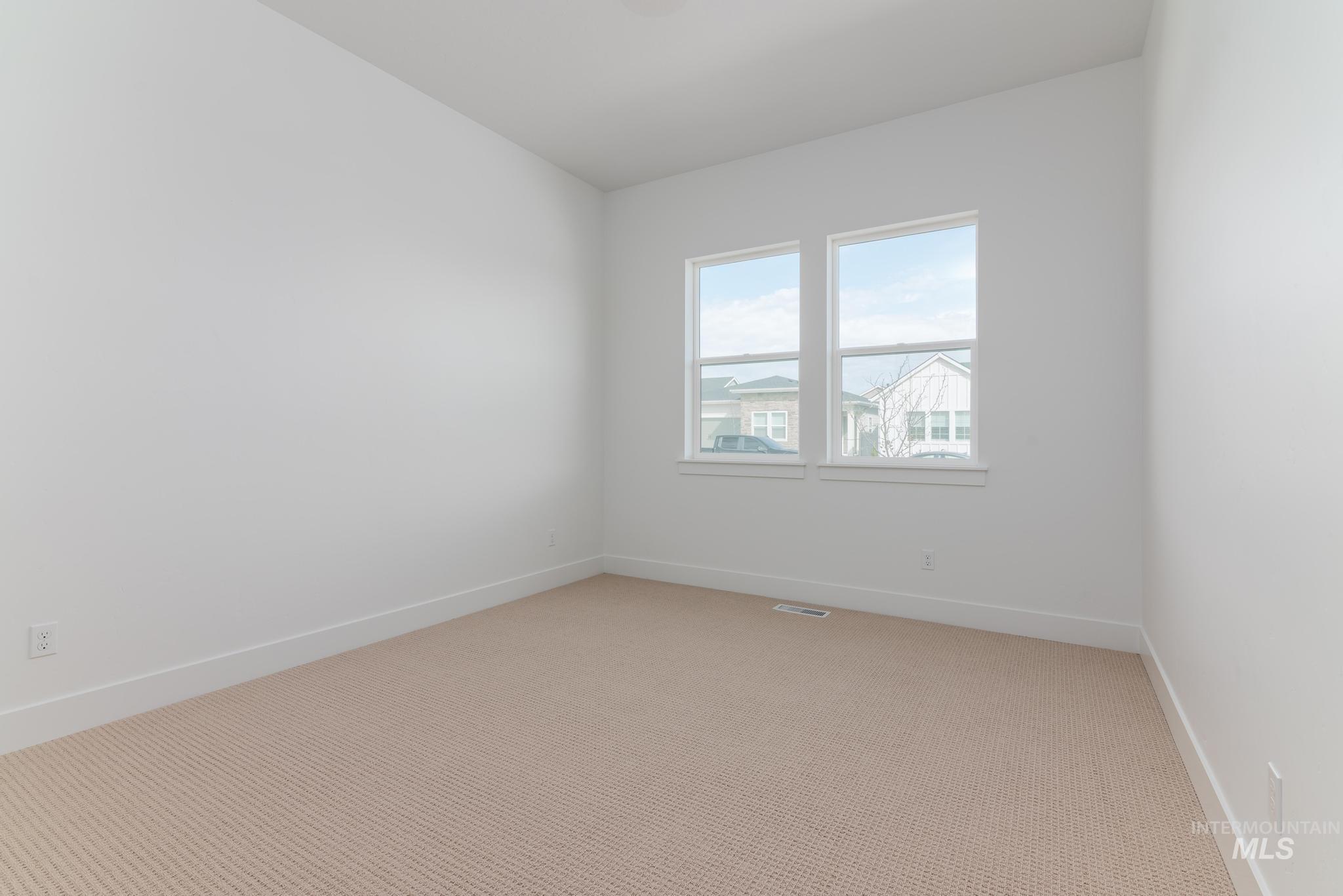 8531 W Chamblee St, Star, Idaho 83669, 2 Bedrooms, 2 Bathrooms, Residential For Sale, Price $559,000,MLS 98978958