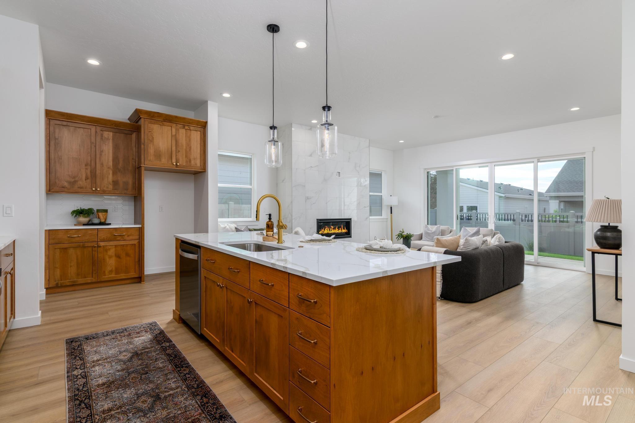 8531 W Chamblee St, Star, Idaho 83669, 2 Bedrooms, 2 Bathrooms, Residential For Sale, Price $559,000,MLS 98978958