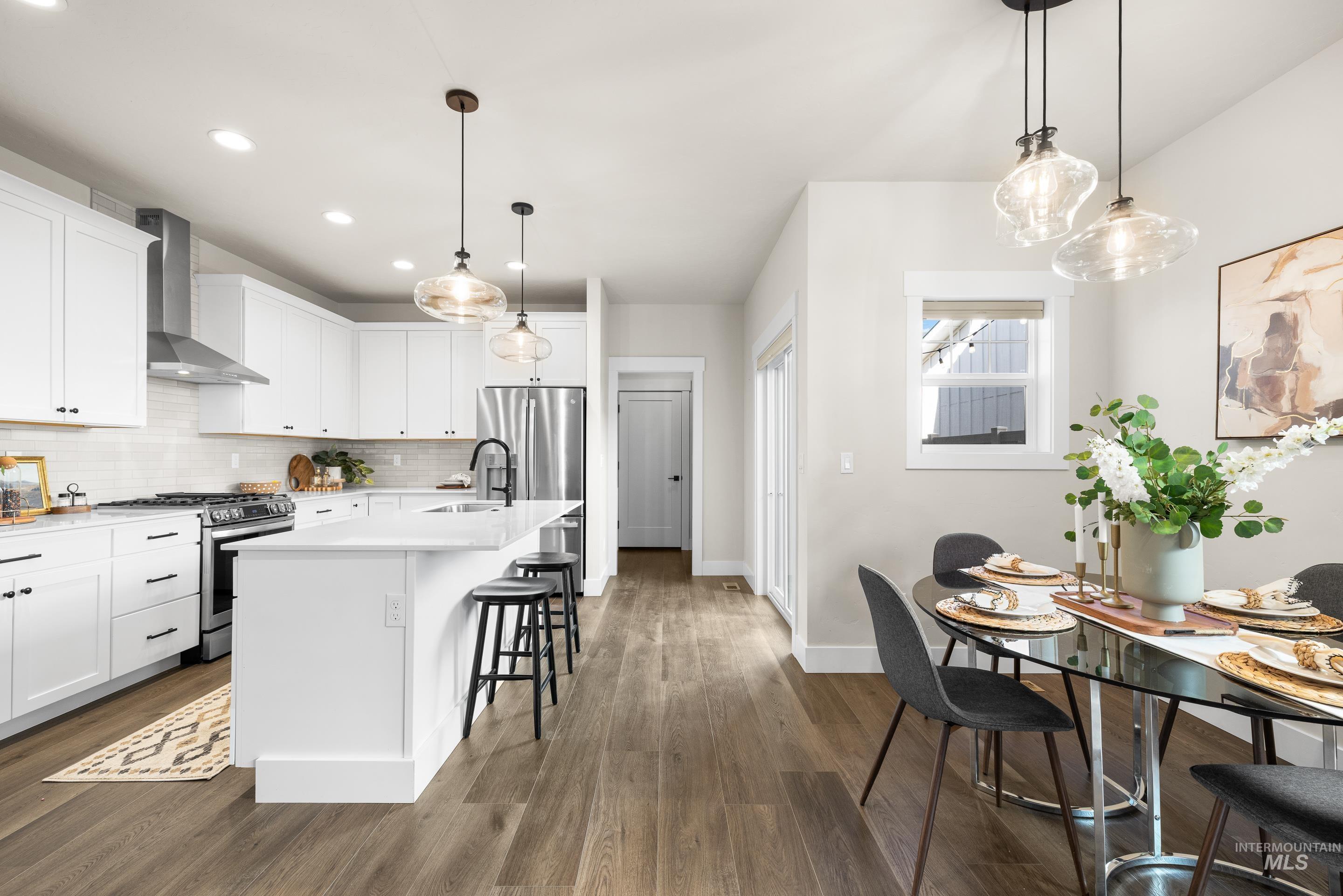 1685 E Cutgrass Ln, Eagle, Idaho 83616, 3 Bedrooms, 2.5 Bathrooms, Residential For Sale, Price $579,000,MLS 98978965