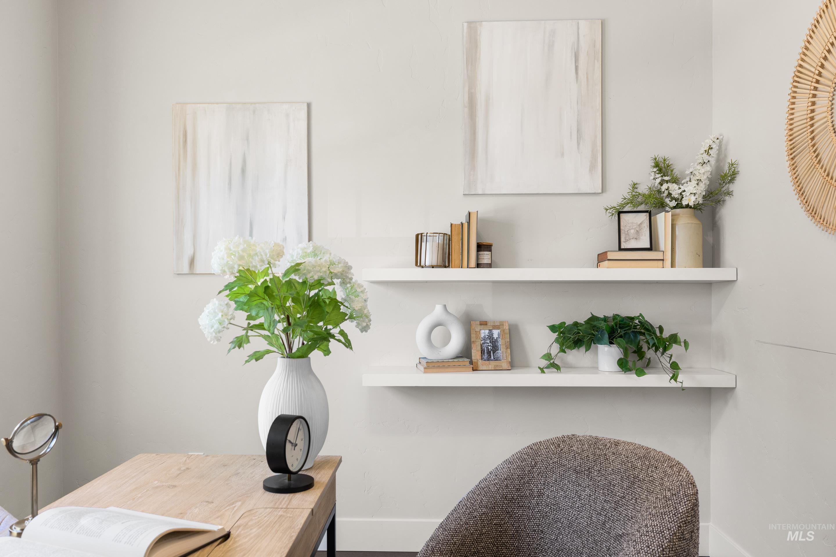 1685 E Cutgrass Ln, Eagle, Idaho 83616, 3 Bedrooms, 2.5 Bathrooms, Residential For Sale, Price $579,000,MLS 98978965