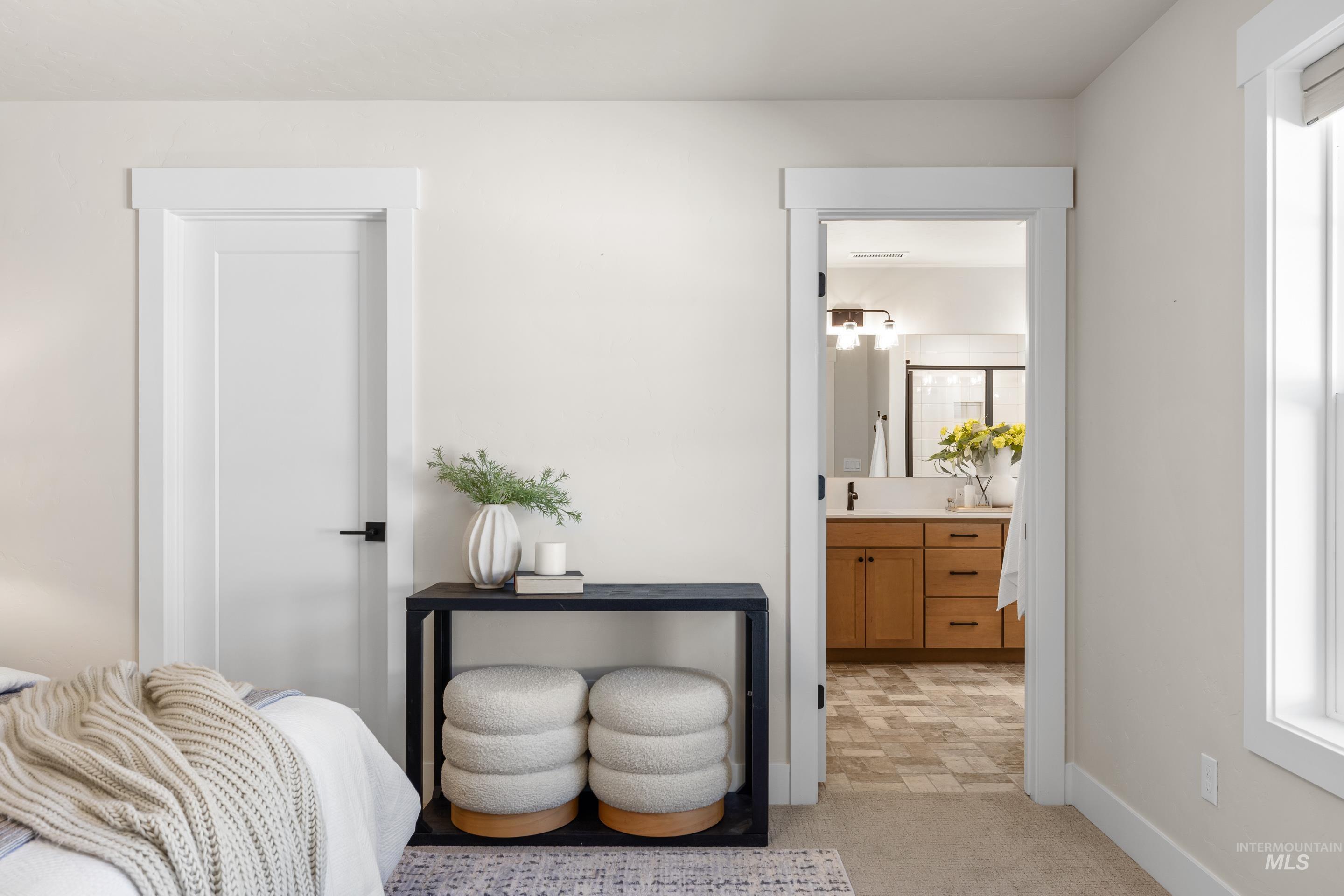 1685 E Cutgrass Ln, Eagle, Idaho 83616, 3 Bedrooms, 2.5 Bathrooms, Residential For Sale, Price $579,000,MLS 98978965