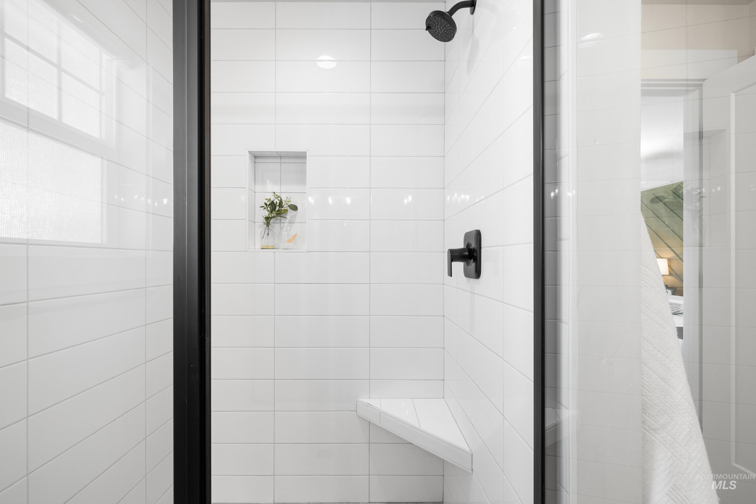 1685 E Cutgrass Ln, Eagle, Idaho 83616, 3 Bedrooms, 2.5 Bathrooms, Residential For Sale, Price $579,000,MLS 98978965