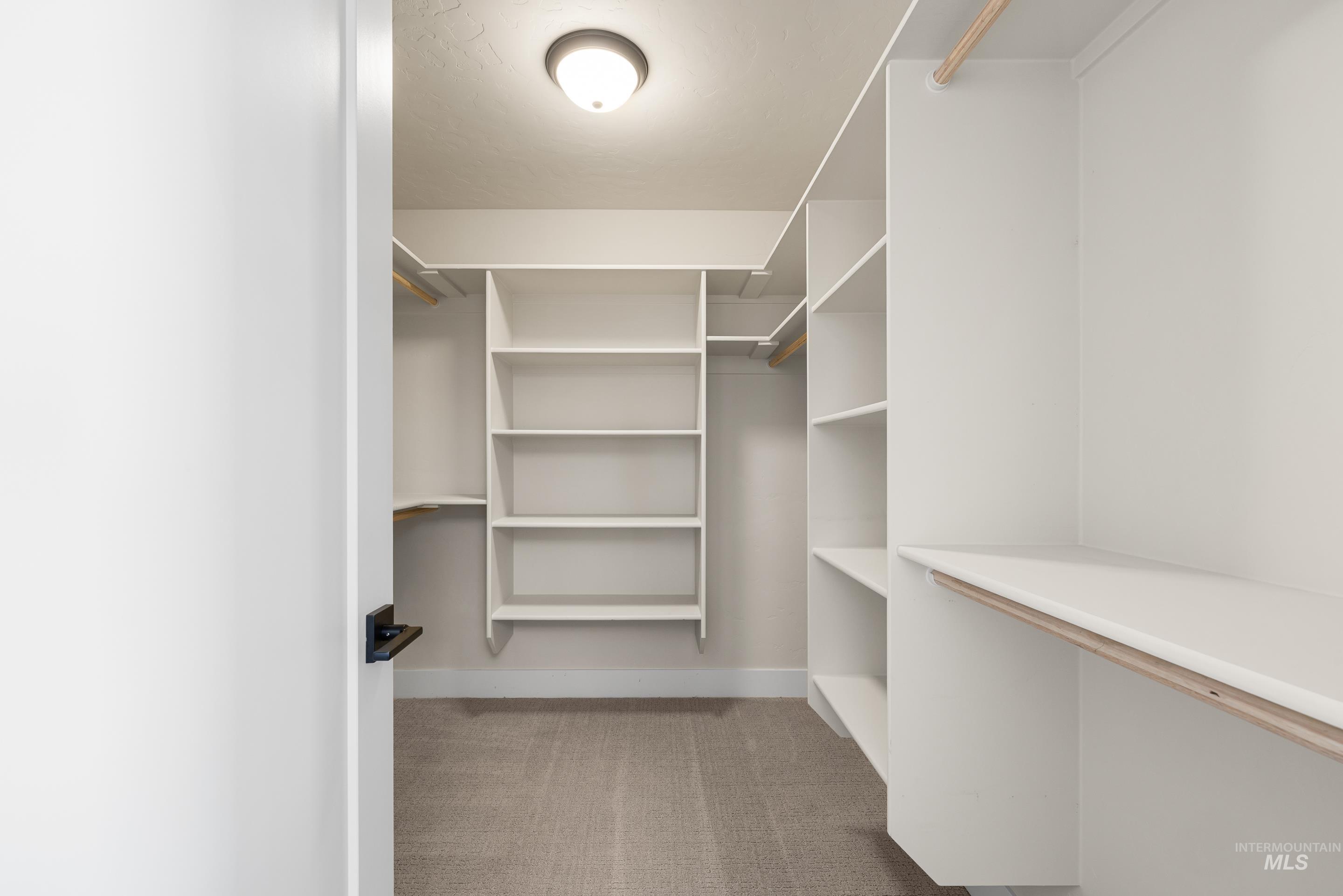 1685 E Cutgrass Ln, Eagle, Idaho 83616, 3 Bedrooms, 2.5 Bathrooms, Residential For Sale, Price $579,000,MLS 98978965