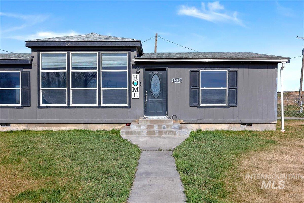 3485 S 2000 E, Wendell, Idaho 83355, 4 Bedrooms, 2 Bathrooms, Residential For Sale, Price $405,000,MLS 98978967