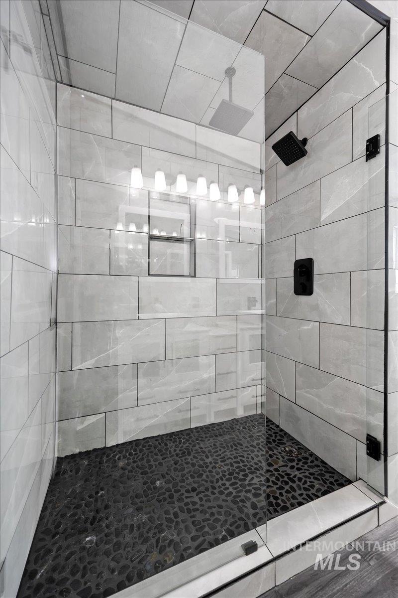 3485 S 2000 E, Wendell, Idaho 83355, 4 Bedrooms, 2 Bathrooms, Residential For Sale, Price $405,000,MLS 98978967