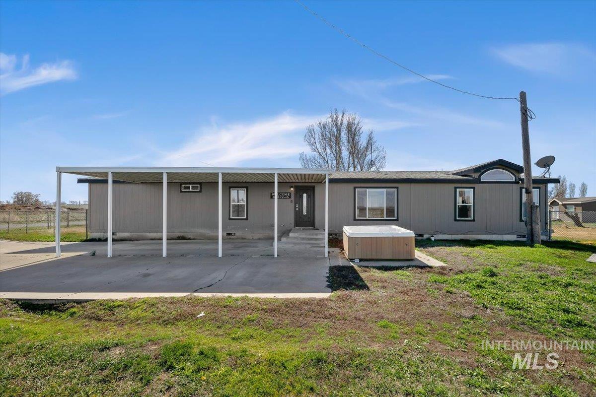 3485 S 2000 E, Wendell, Idaho 83355, 4 Bedrooms, 2 Bathrooms, Residential For Sale, Price $405,000,MLS 98978967