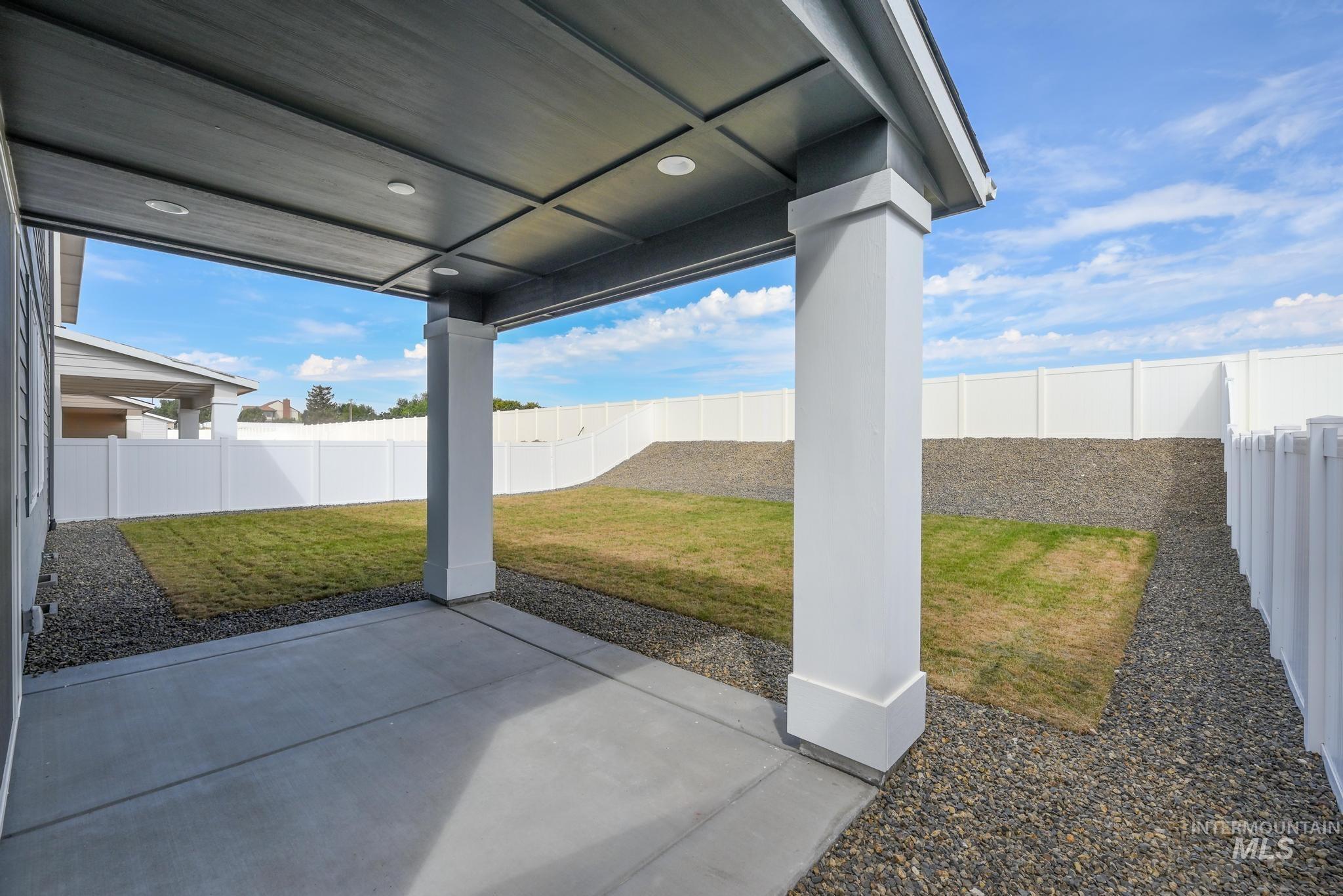 14898 Brown Pelican St, Caldwell, Idaho 83607, 4 Bedrooms, 3 Bathrooms, Residential For Sale, Price $539,000, 98978968
