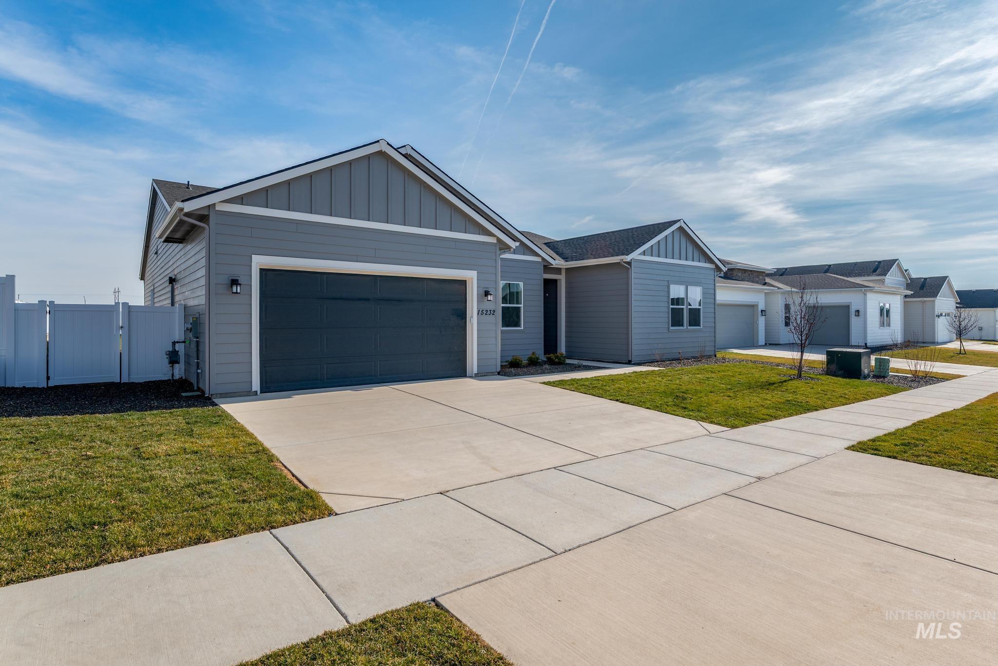 15232 Steel Cloud Ave, Caldwell, Idaho 83607, 4 Bedrooms, 3 Bathrooms, Residential For Sale, Price $549,000,MLS 98978969
