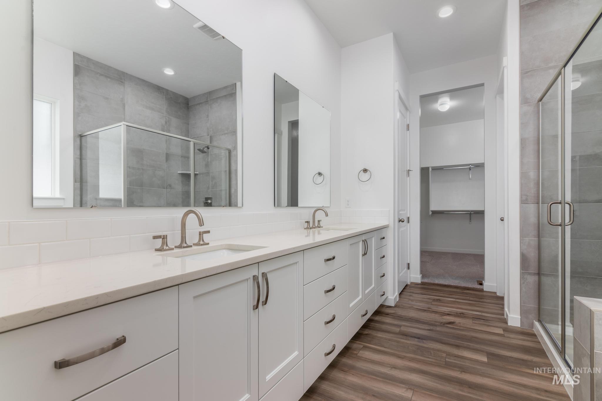 15232 Steel Cloud Ave, Caldwell, Idaho 83607, 4 Bedrooms, 3 Bathrooms, Residential For Sale, Price $549,000,MLS 98978969