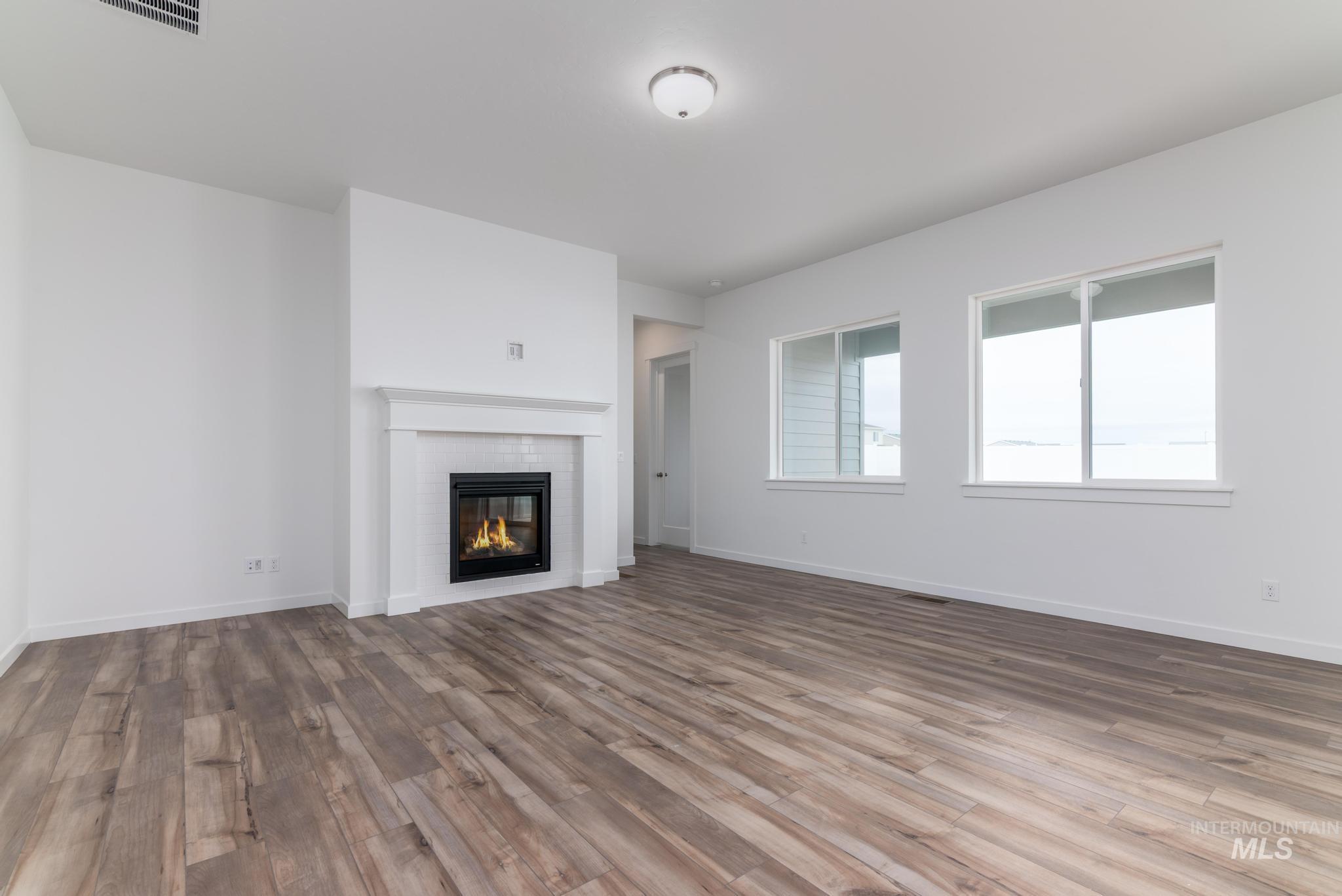 15232 Steel Cloud Ave, Caldwell, Idaho 83607, 4 Bedrooms, 3 Bathrooms, Residential For Sale, Price $549,000,MLS 98978969