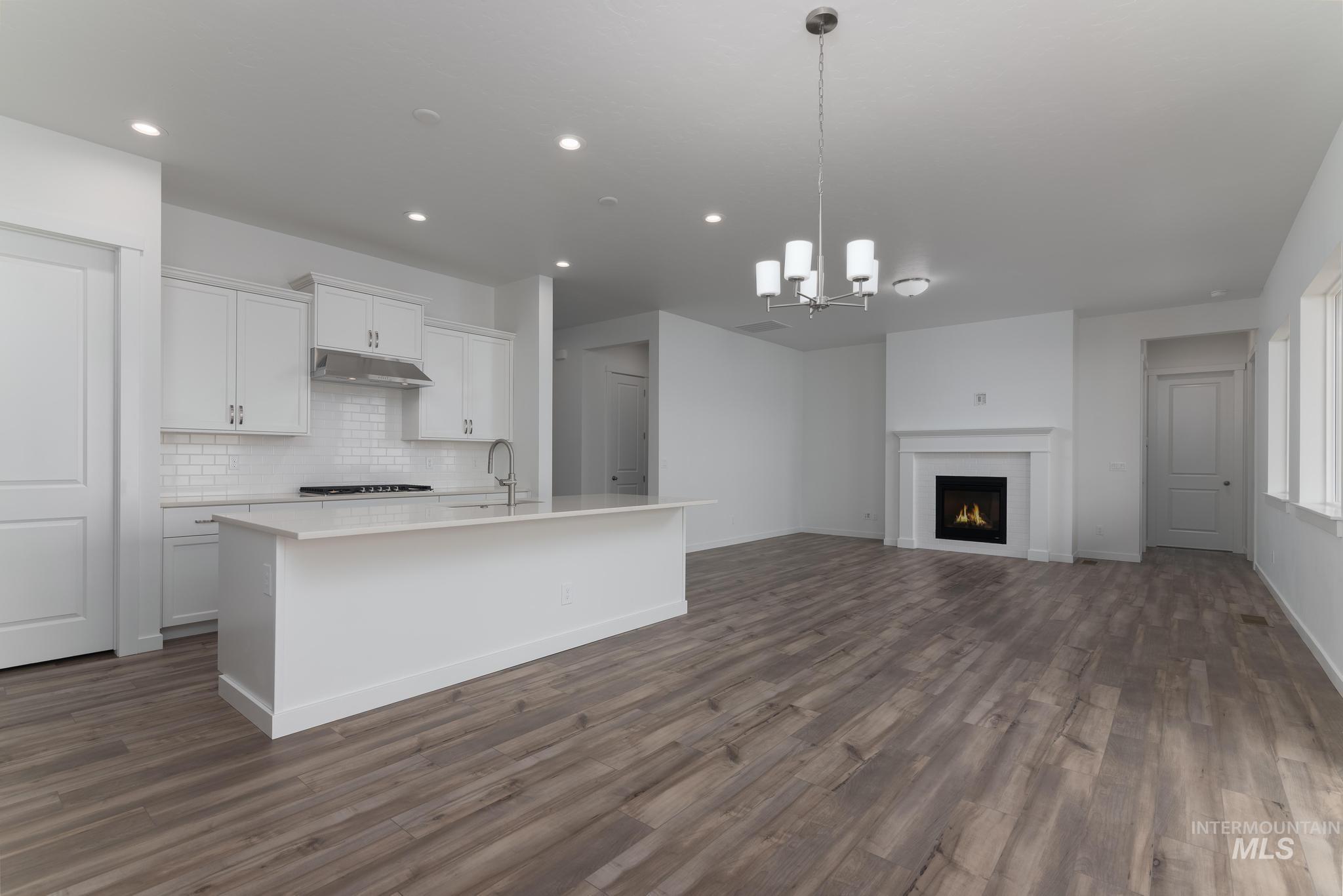 15232 Steel Cloud Ave, Caldwell, Idaho 83607, 4 Bedrooms, 3 Bathrooms, Residential For Sale, Price $549,000,MLS 98978969