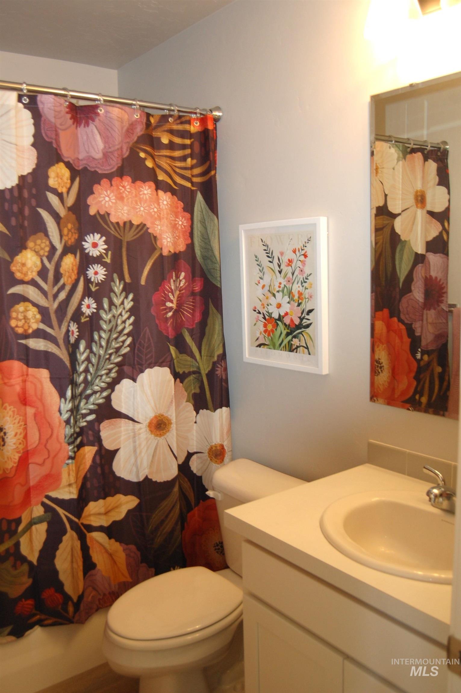 1935 SW Sharpshinned Ave., Mountain Home, Idaho 83674, 4 Bedrooms, 2 Bathrooms, Residential For Sale, Price $377,000,MLS 98978972