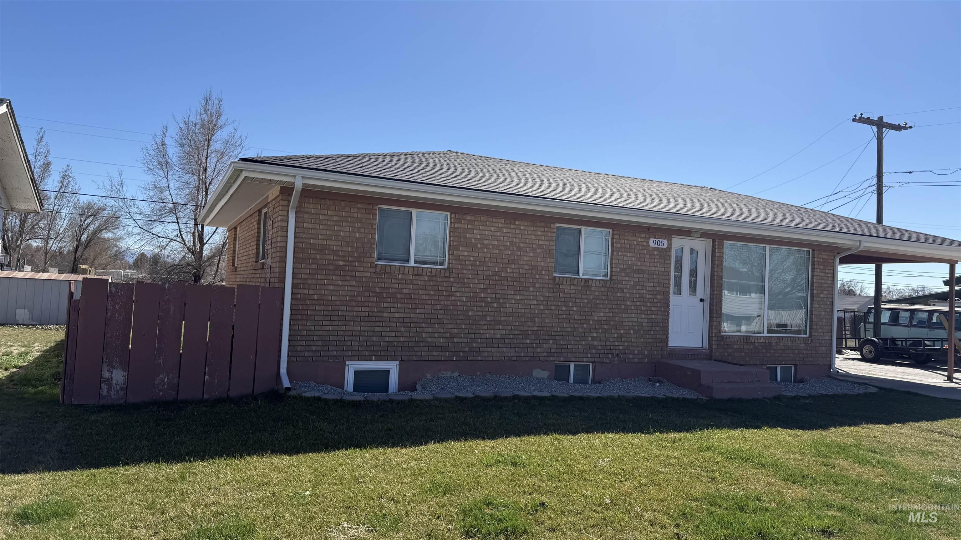 905 15th Drive, Rupert, Idaho 83350, 4 Bedrooms, 3 Bathrooms, Residential For Sale, Price $380,000,MLS 98978977