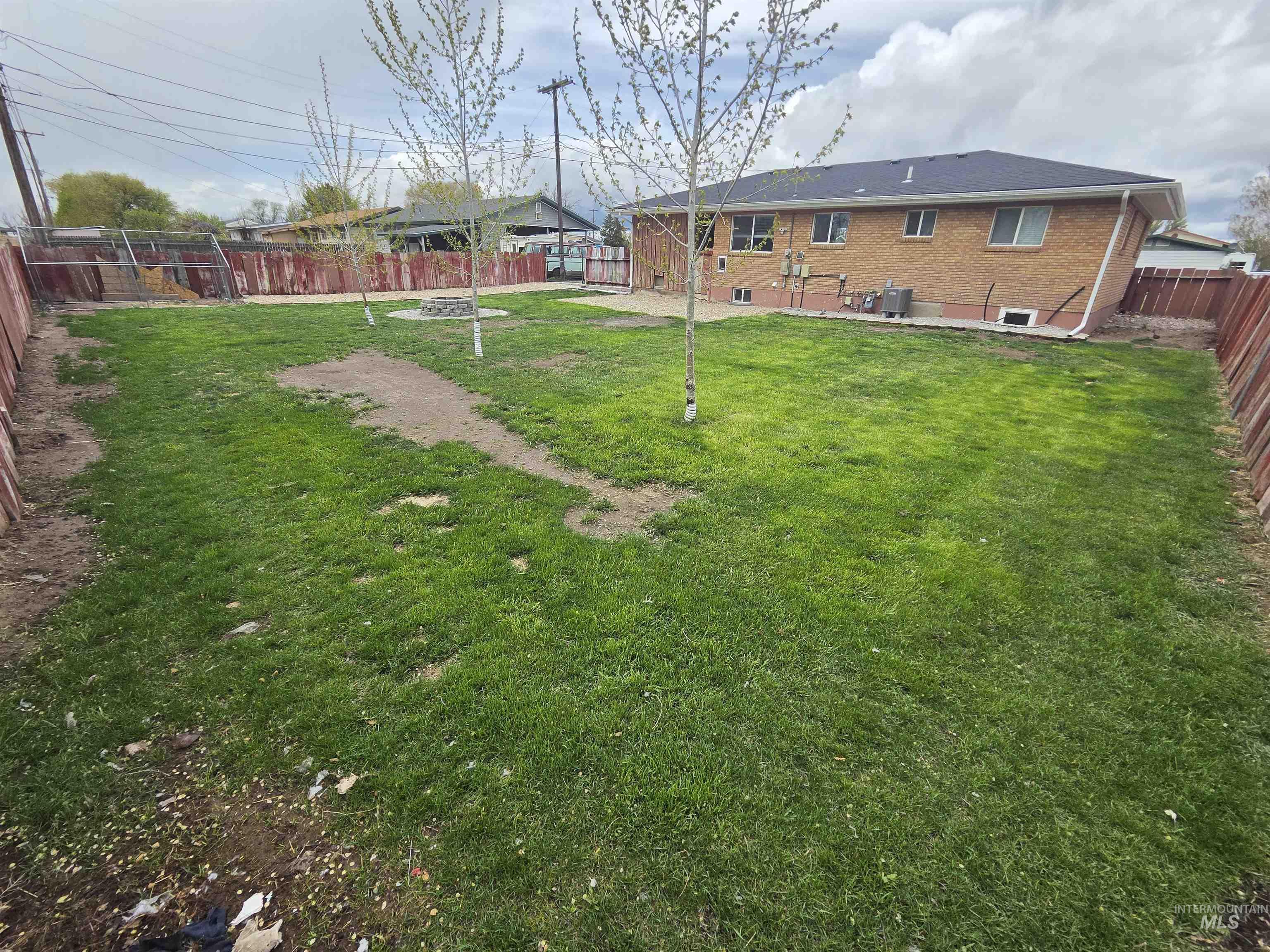 905 15th Drive, Rupert, Idaho 83350, 4 Bedrooms, 3 Bathrooms, Residential For Sale, Price $370,000,MLS 98978977