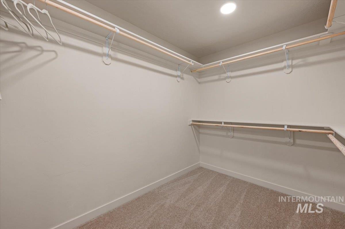 517 Brads Place, Twin Falls, Idaho 83301, 3 Bedrooms, 2.5 Bathrooms, Residential For Sale, Price $373,990,MLS 98978984