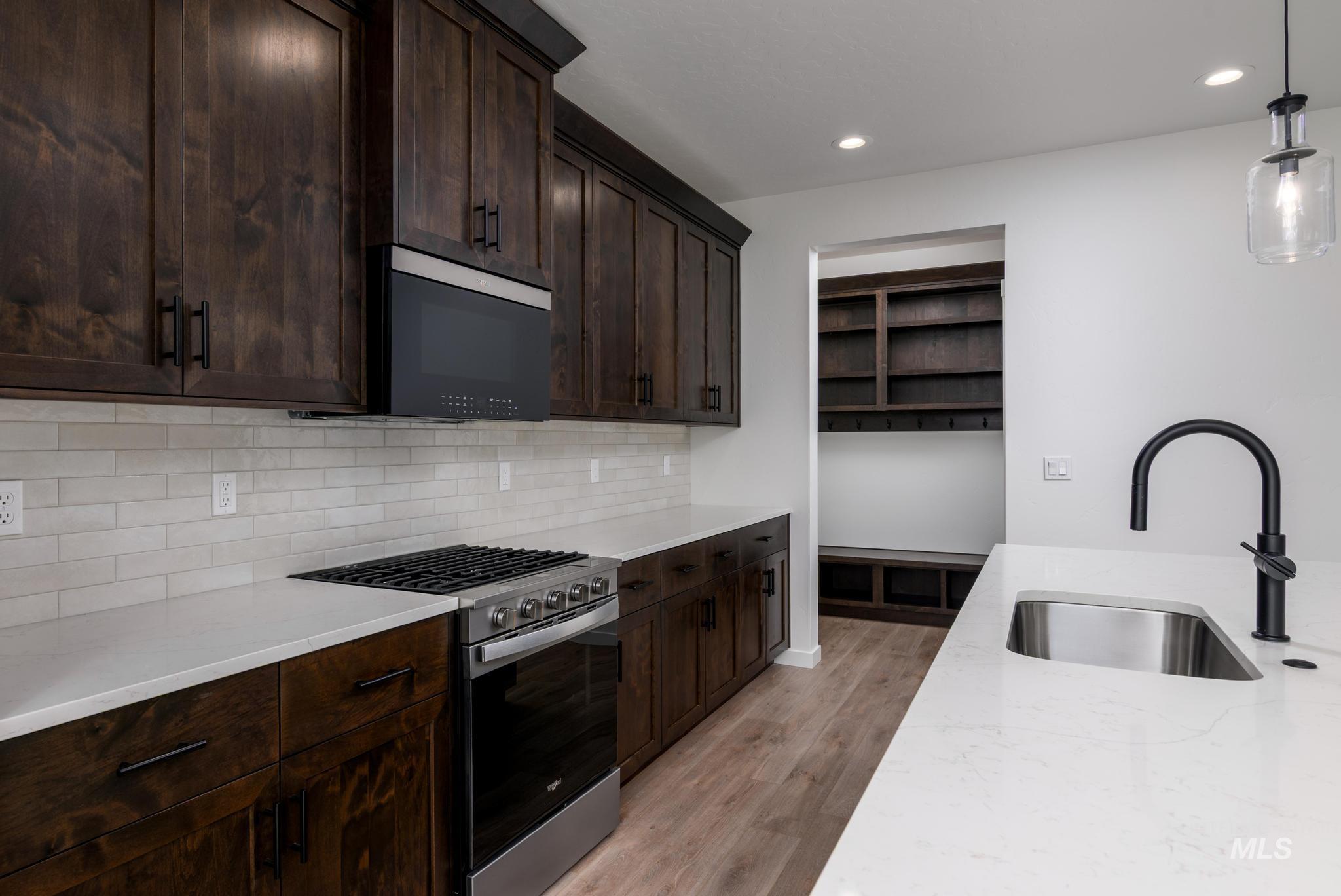 2591 N Morehouse Ave, Eagle, Idaho 83616, 4 Bedrooms, 4 Bathrooms, Residential For Sale, Price $735,000,MLS 98978985