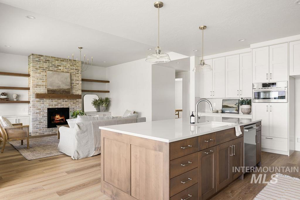 2635 E Cavern Way, Meridian, Idaho 83642, 5 Bedrooms, 3.5 Bathrooms, Residential For Sale, Price $999,900, 98978986