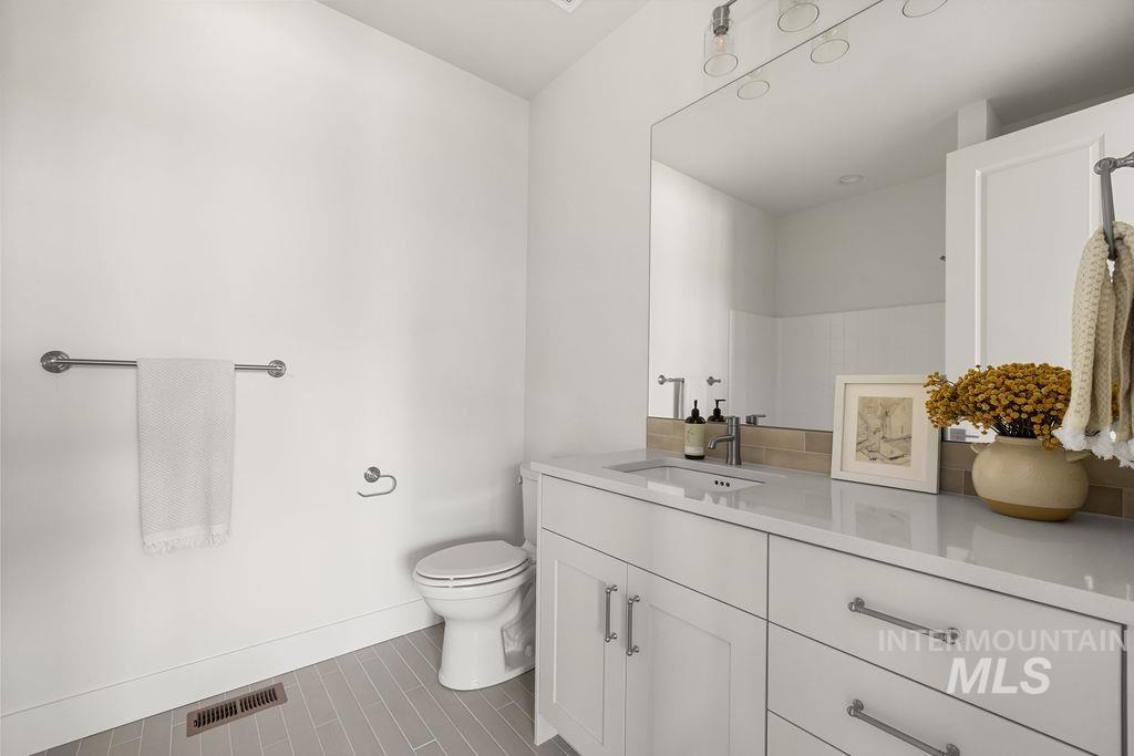 2635 E Cavern Way, Meridian, Idaho 83642, 5 Bedrooms, 3.5 Bathrooms, Residential For Sale, Price $999,900, 98978986