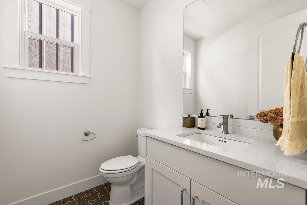 2635 E Cavern Way, Meridian, Idaho 83642, 5 Bedrooms, 3.5 Bathrooms, Residential For Sale, Price $999,900, 98978986