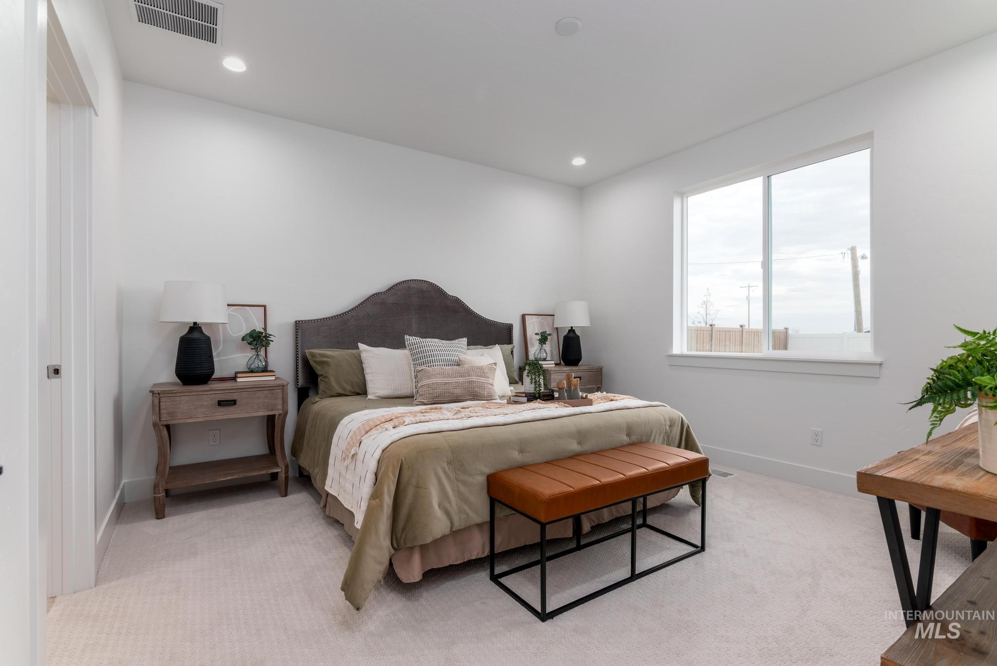 2606 N Morehouse Ave, Eagle, Idaho 83616, 3 Bedrooms, 2 Bathrooms, Residential For Sale, Price $674,000,MLS 98978991