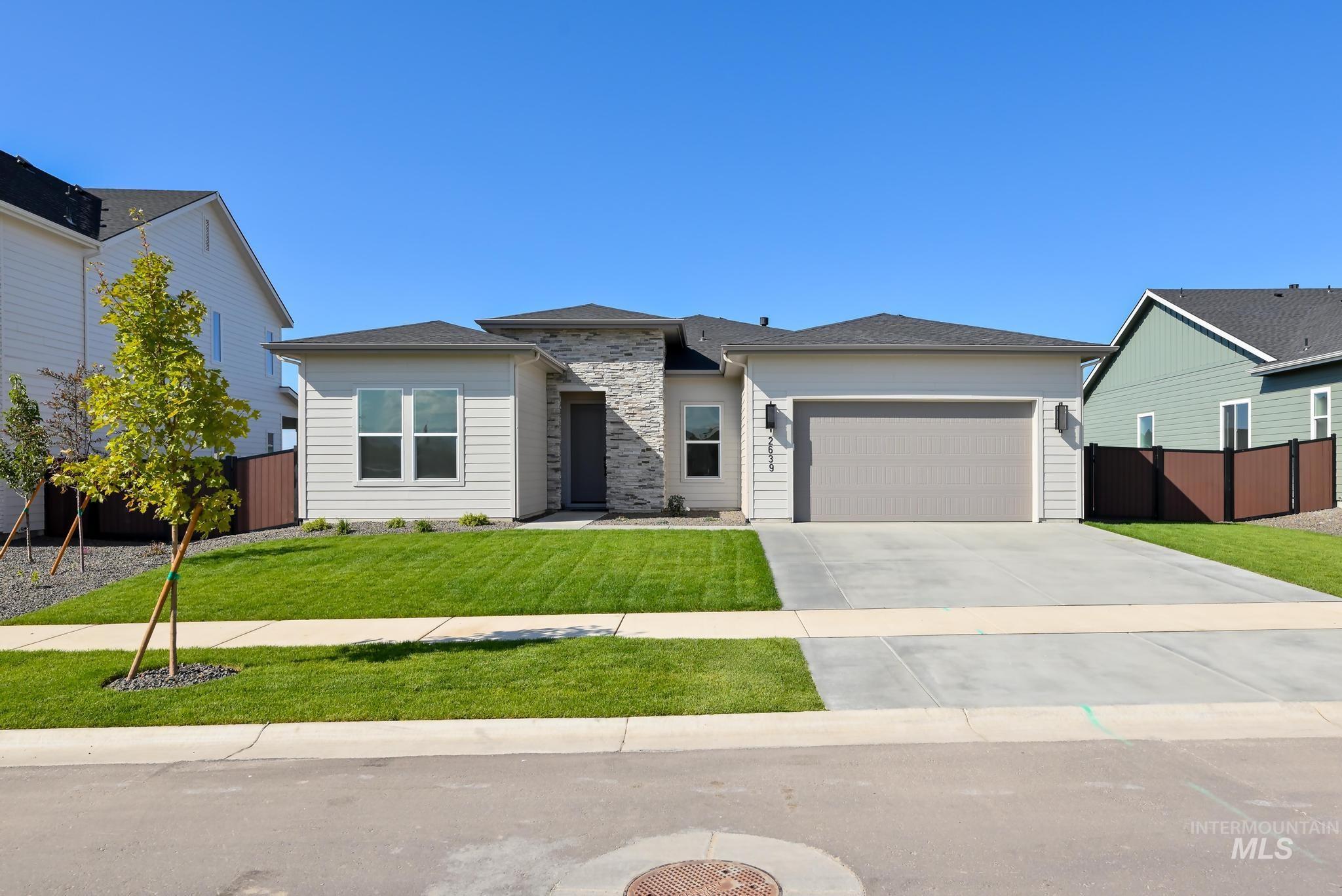 2639 N Silverbell Way, Eagle, Idaho 83616, 3 Bedrooms, 2.5 Bathrooms, Residential For Sale, Price $749,000,MLS 98978994