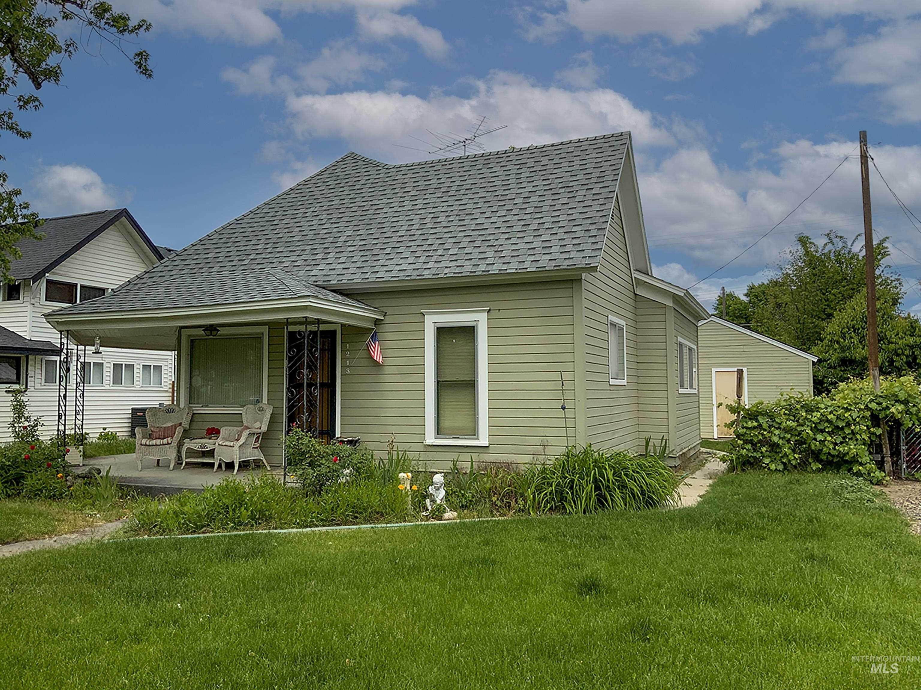 1213 2nd AVE S, Payette, Idaho 83661, 2 Bedrooms, 1 Bathroom, Residential For Sale, Price $325,000,MLS 98978995