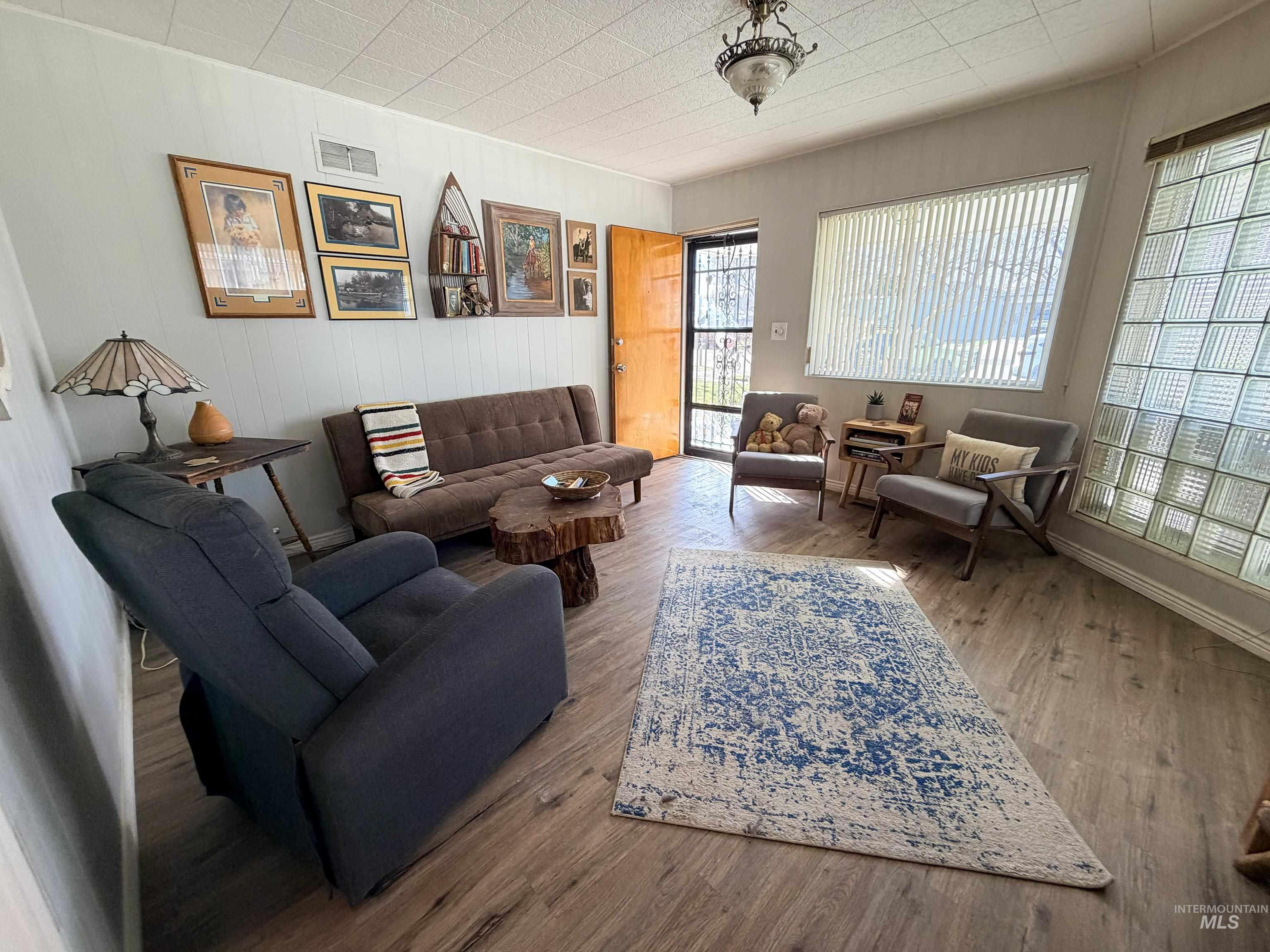 1213 2nd AVE S, Payette, Idaho 83661, 2 Bedrooms, 1 Bathroom, Residential For Sale, Price $325,000,MLS 98978995