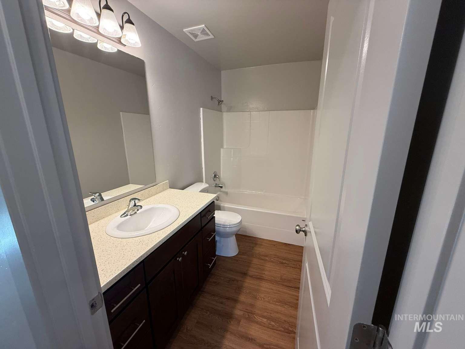 551 Conat Ave, Burley, Idaho 83318, 3 Bedrooms, 2 Bathrooms, Residential For Sale, Price $319,900,MLS 98979001