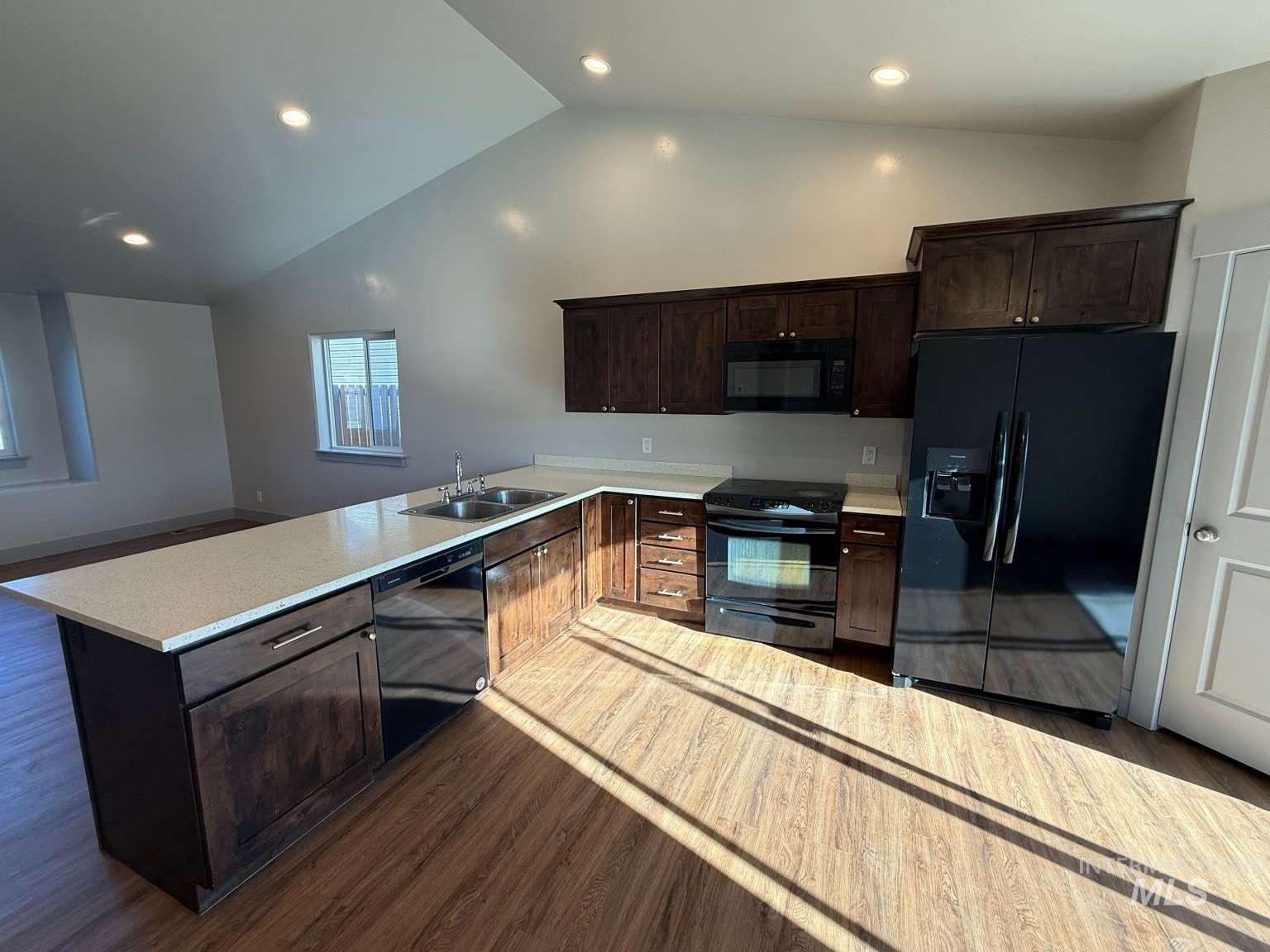 551 Conat Ave, Burley, Idaho 83318, 3 Bedrooms, 2 Bathrooms, Residential For Sale, Price $319,900,MLS 98979001