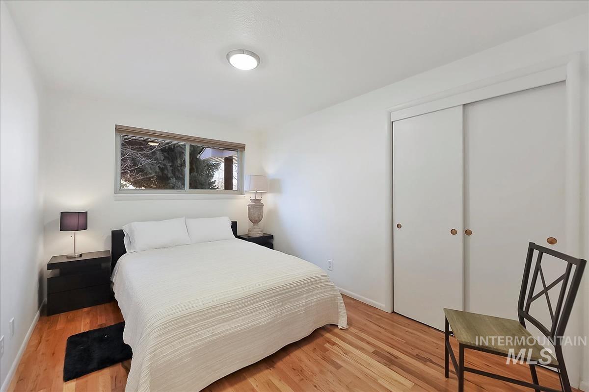 6006 W Poplar Dr, Boise, Idaho 83704, 5 Bedrooms, 3 Bathrooms, Residential For Sale, Price $715,000, 98979002