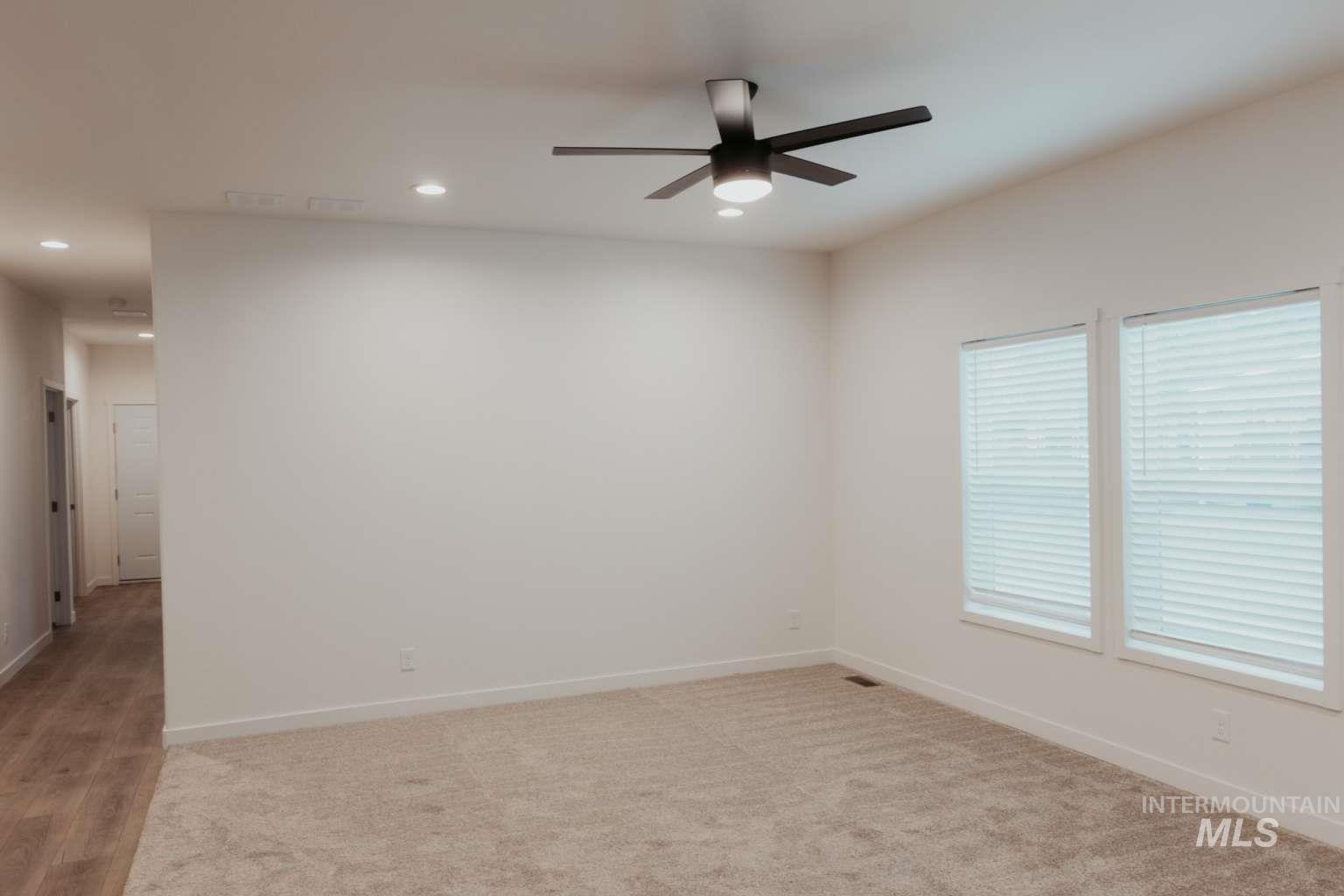 10703 Palm Dr, Boise, Idaho 83713, 4 Bedrooms, 2 Bathrooms, Residential For Sale, Price $359,637,MLS 98979003