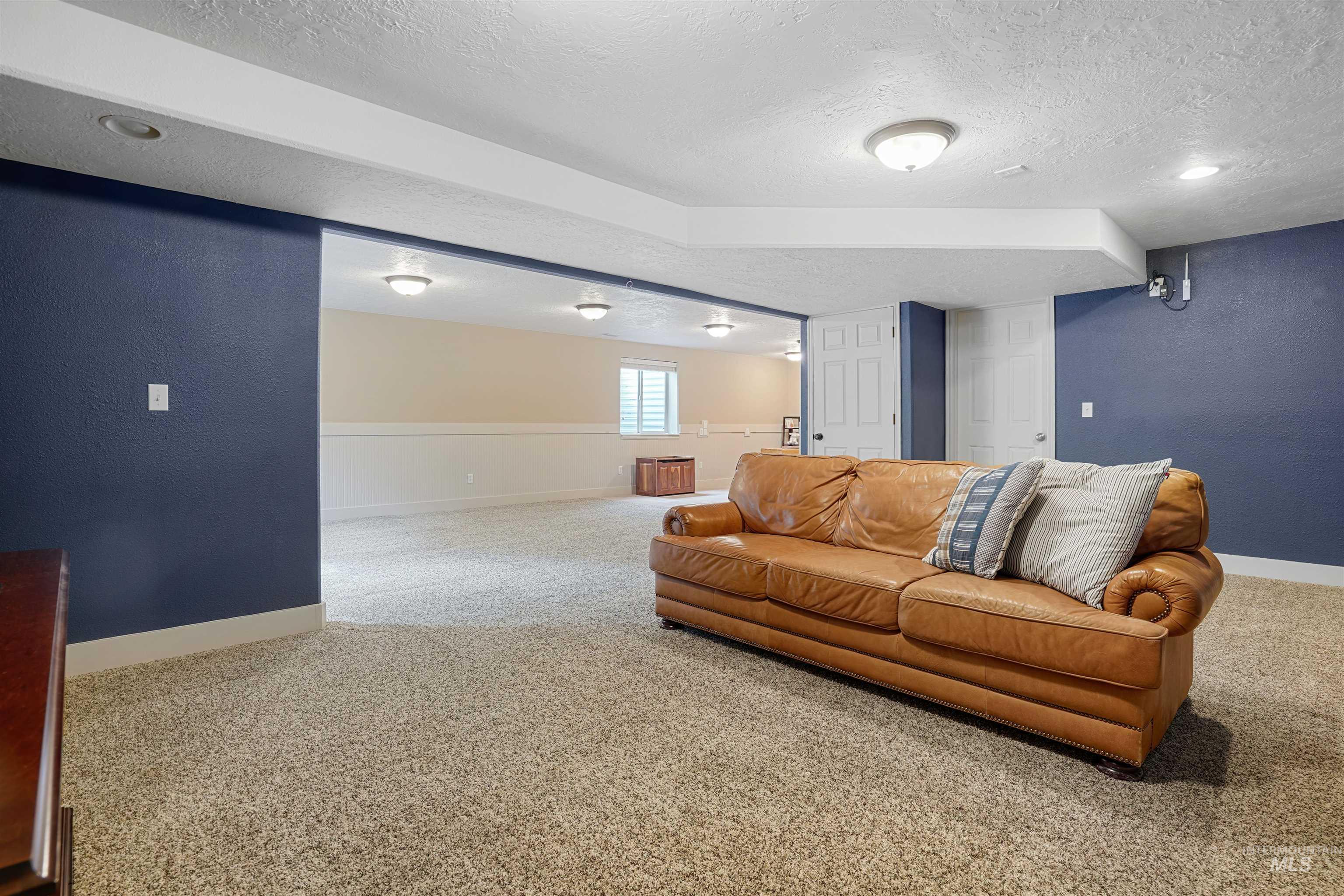 72 Pelican Drive, Rupert, Idaho 83350, 5 Bedrooms, 3 Bathrooms, Residential For Sale, Price $575,000, 98979005