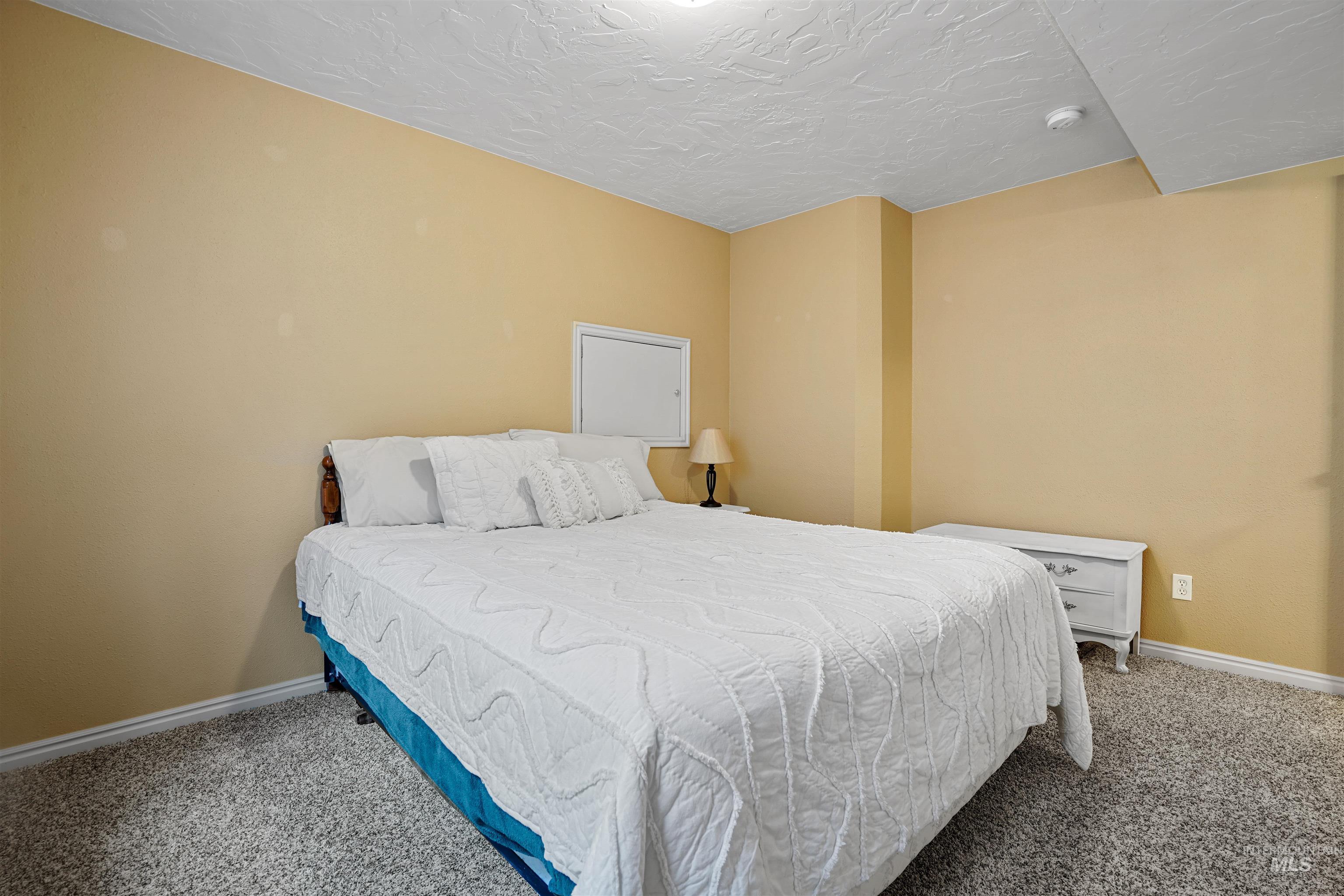 72 Pelican Drive, Rupert, Idaho 83350, 5 Bedrooms, 3 Bathrooms, Residential For Sale, Price $575,000, 98979005