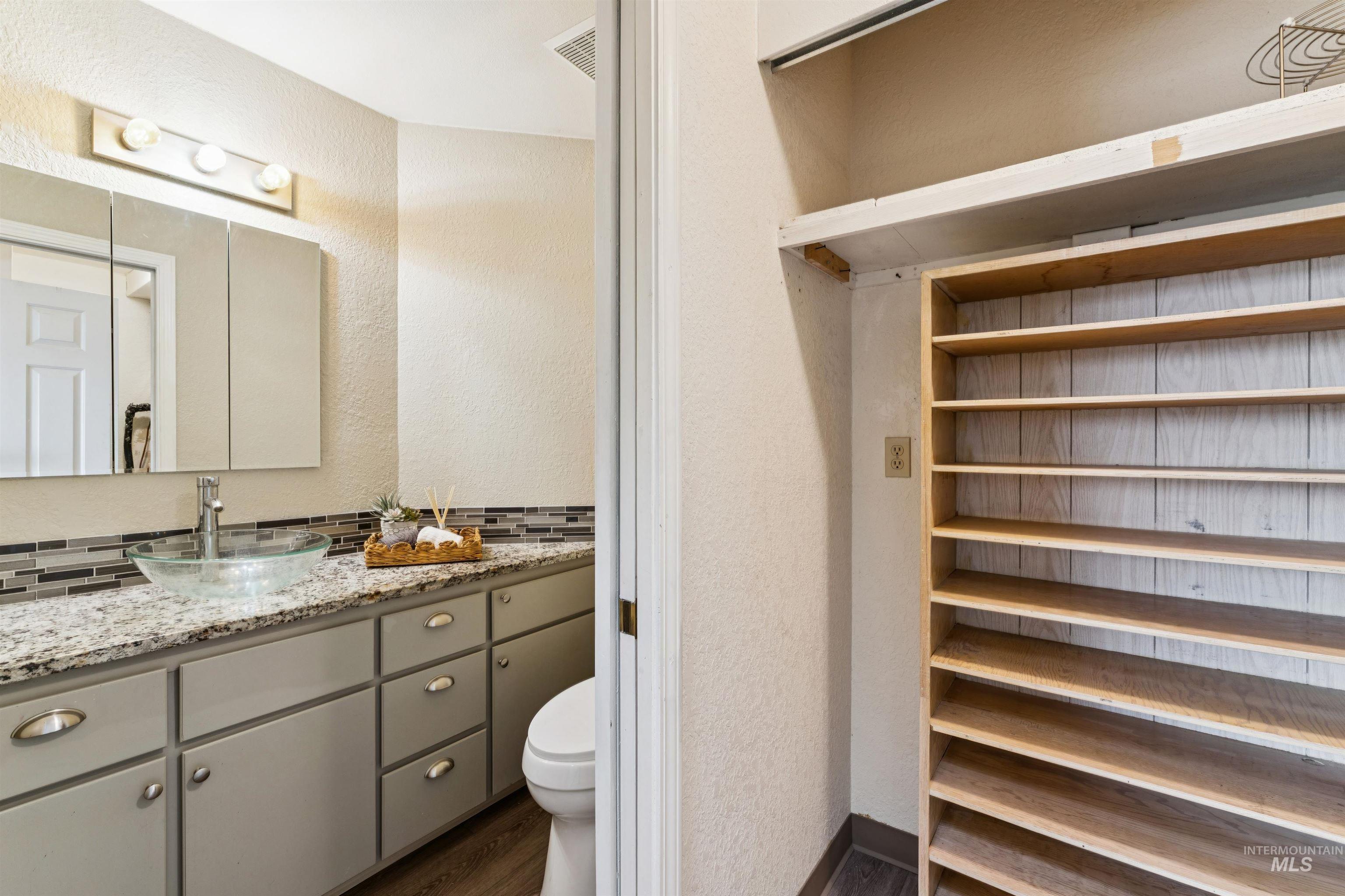 25585 Birdie Dr., Caldwell, Idaho 83607, 2 Bedrooms, 2.5 Bathrooms, Residential For Sale, Price $539,900, 98979008