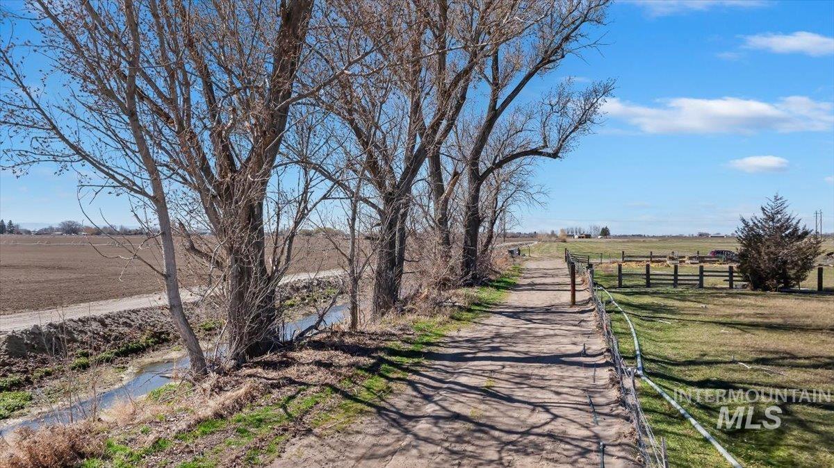 235 S 400 W, Heyburn, Idaho 83336, Farm & Ranch For Sale, Price $1,350,000,MLS 98979009