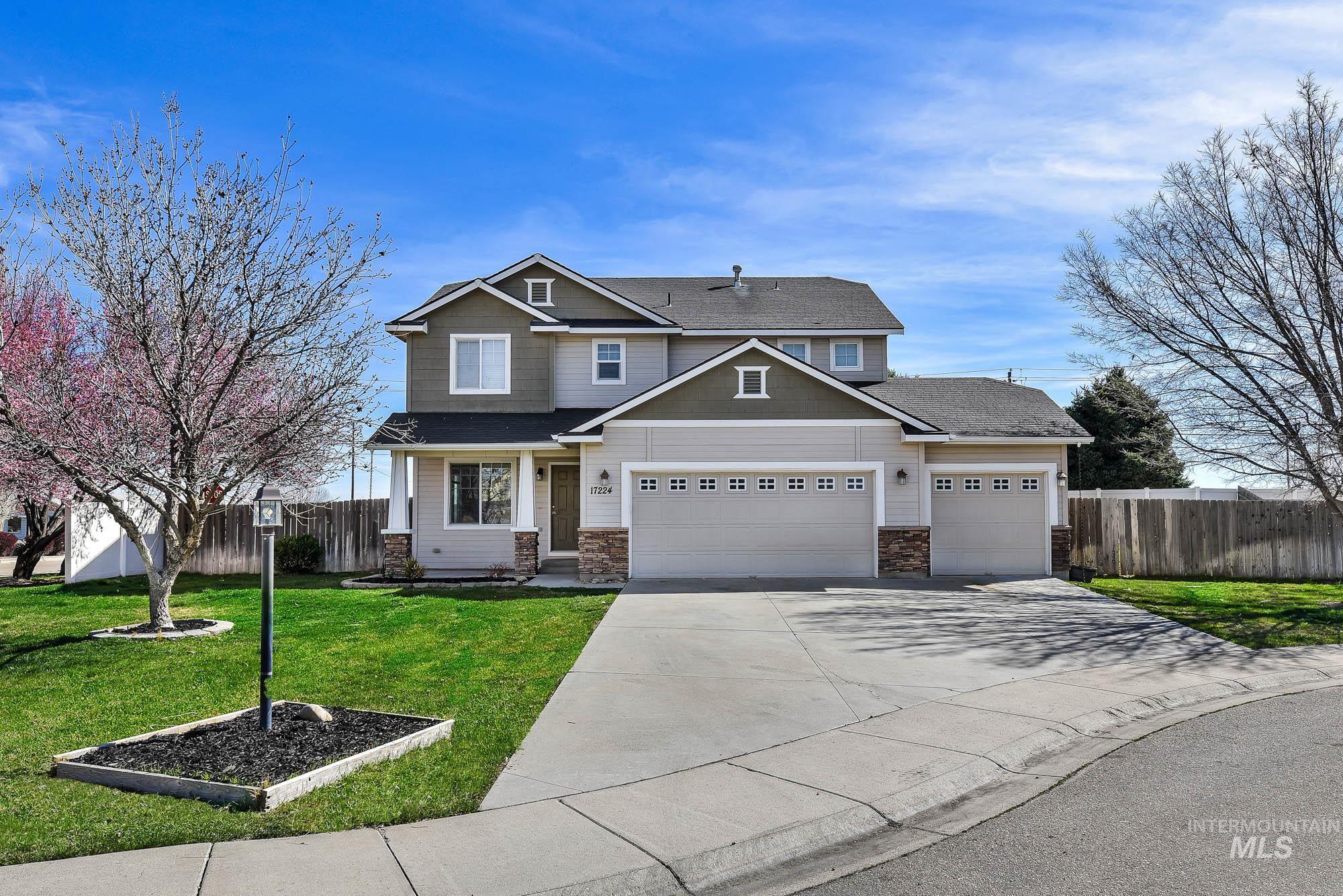 17224 N Judith Ave, Nampa, Idaho 83687, 4 Bedrooms, 2.5 Bathrooms, Residential For Sale, Price $439,000, 98979010