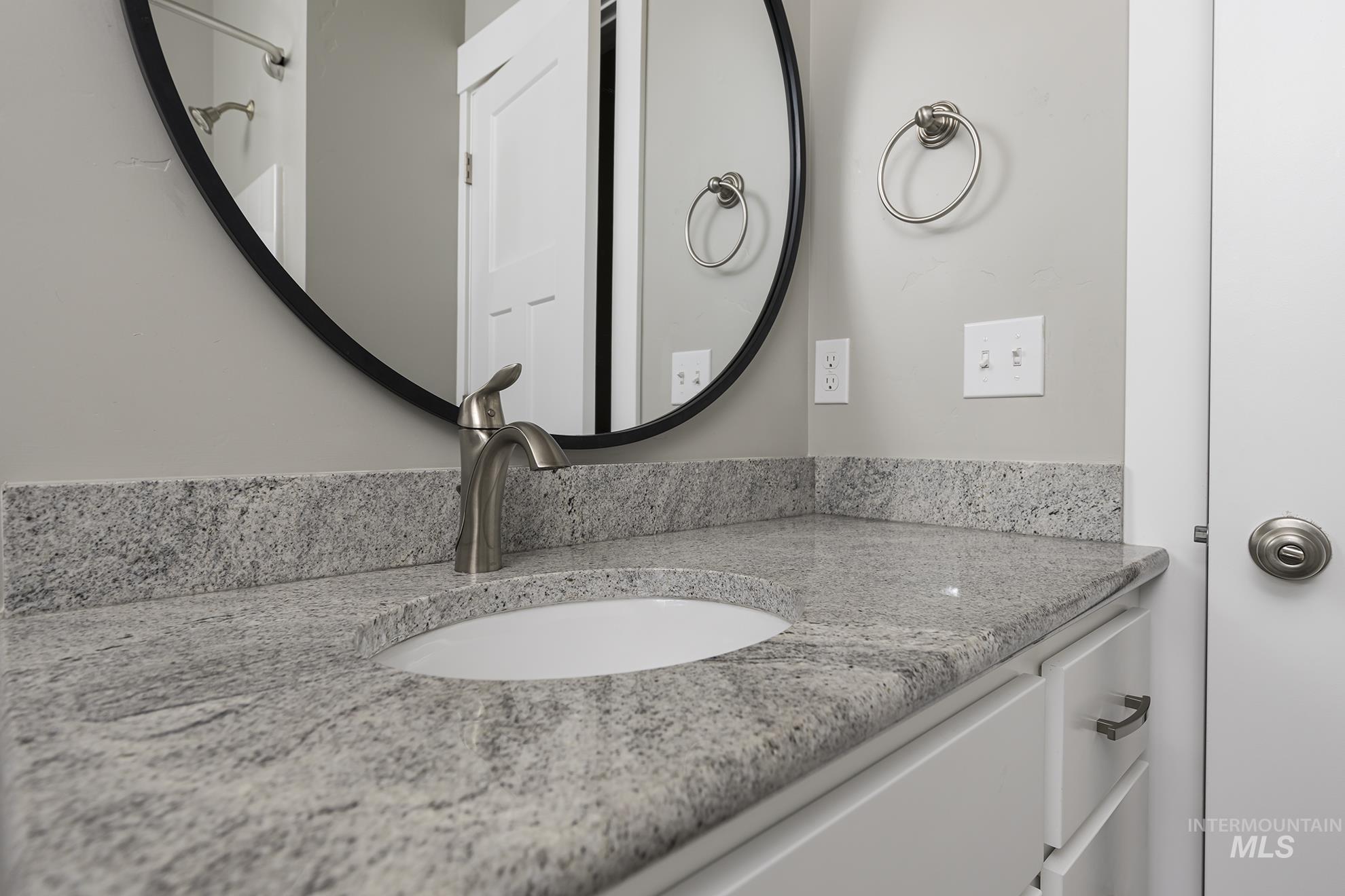 2808 Tamarack Court, Fruitland, Idaho 83619, 3 Bedrooms, 2 Bathrooms, Residential For Sale, Price $449,000, 98979011