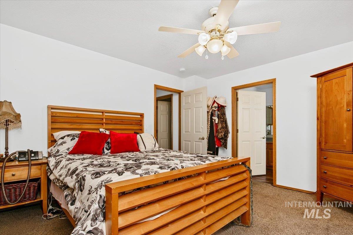 1100 Burnett Drive, Nampa, Idaho 83651, 2 Bedrooms, 2 Bathrooms, Residential For Sale, Price $270,000,MLS 98979019