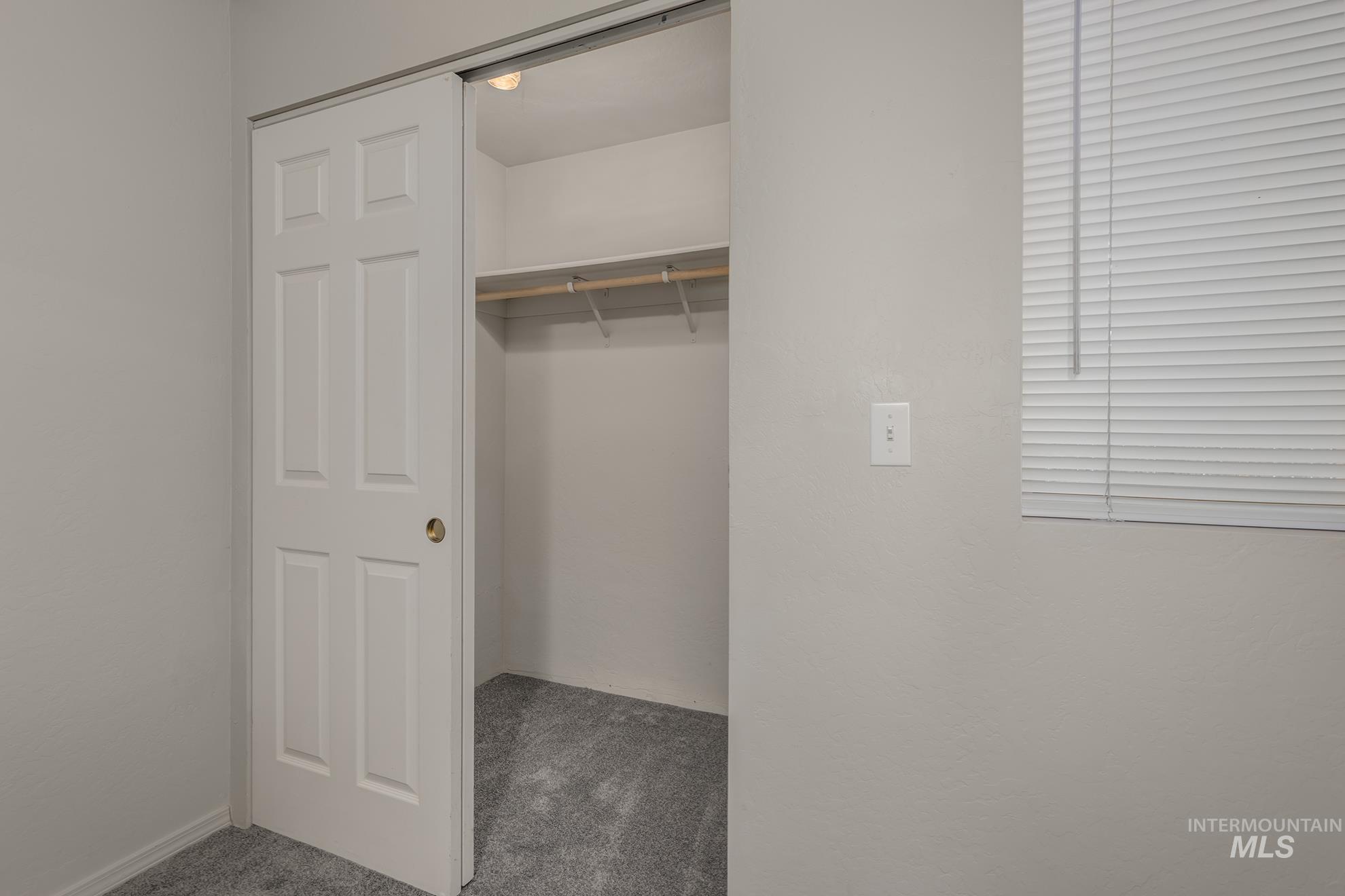 426 S Utah, Fruitland, Idaho 83619, 2 Bedrooms, 2 Bathrooms, Residential Income For Sale, Price $449,000,MLS 98979021