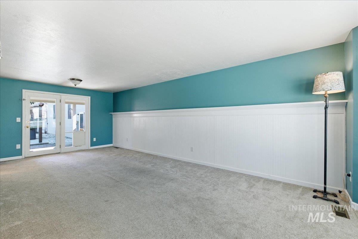 3060 S Black Hills Dr, Boise, Idaho 83709, 4 Bedrooms, 2.5 Bathrooms, Residential For Sale, Price $750,000,MLS 98979025