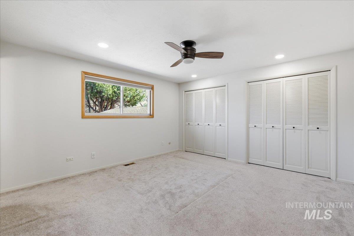 3060 S Black Hills Dr, Boise, Idaho 83709, 4 Bedrooms, 2.5 Bathrooms, Residential For Sale, Price $750,000,MLS 98979025