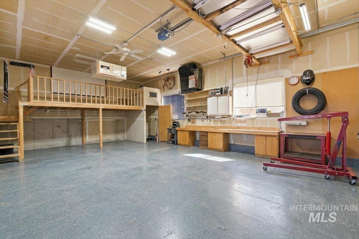 3060 S Black Hills Dr, Boise, Idaho 83709, 4 Bedrooms, 2.5 Bathrooms, Residential For Sale, Price $750,000,MLS 98979025