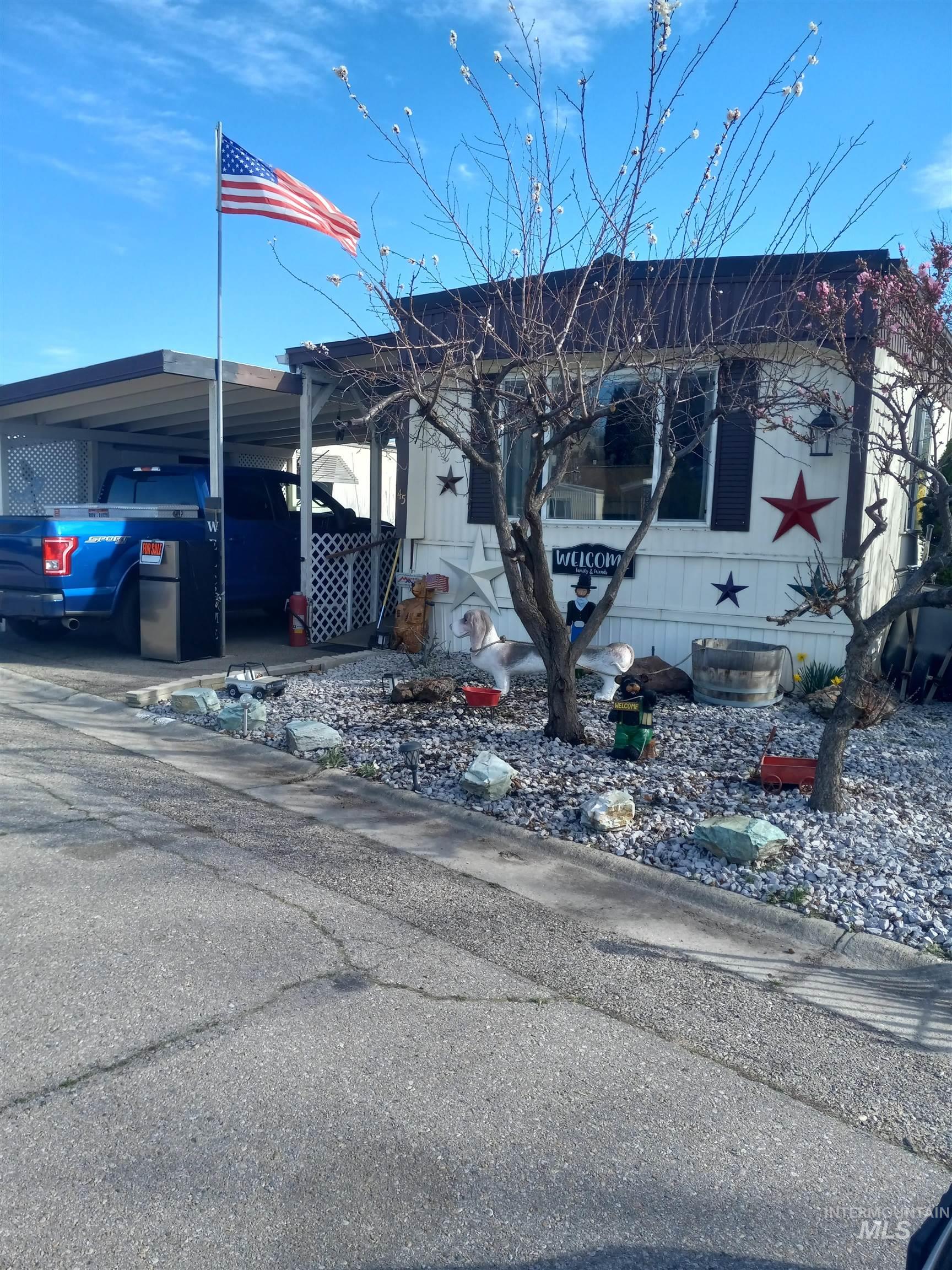 2205 E Linden, Caldwell, Idaho 83605, 2 Bedrooms, 1 Bathroom, Residential For Sale, Price $79,900,MLS 98979038