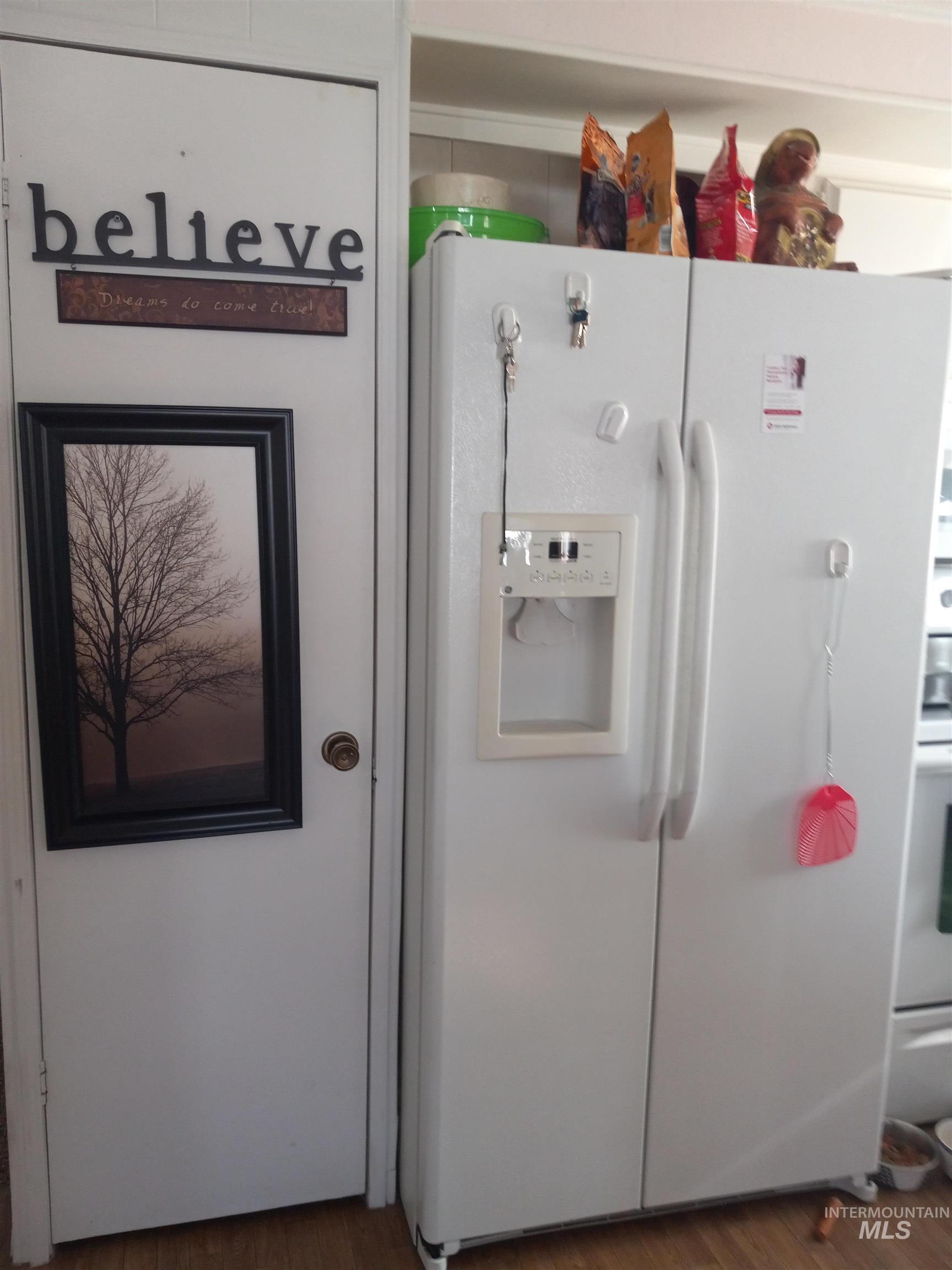 2205 E Linden, Caldwell, Idaho 83605, 2 Bedrooms, 1 Bathroom, Residential For Sale, Price $79,900,MLS 98979038