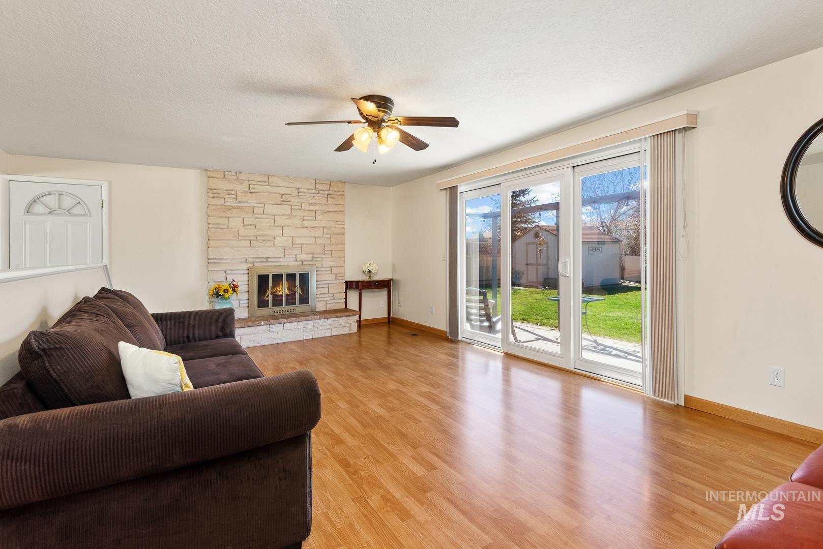 3861 N Sheringham Dr, Boise, Idaho 83704, 4 Bedrooms, 2 Bathrooms, Residential For Sale, Price $529,000, 98979039