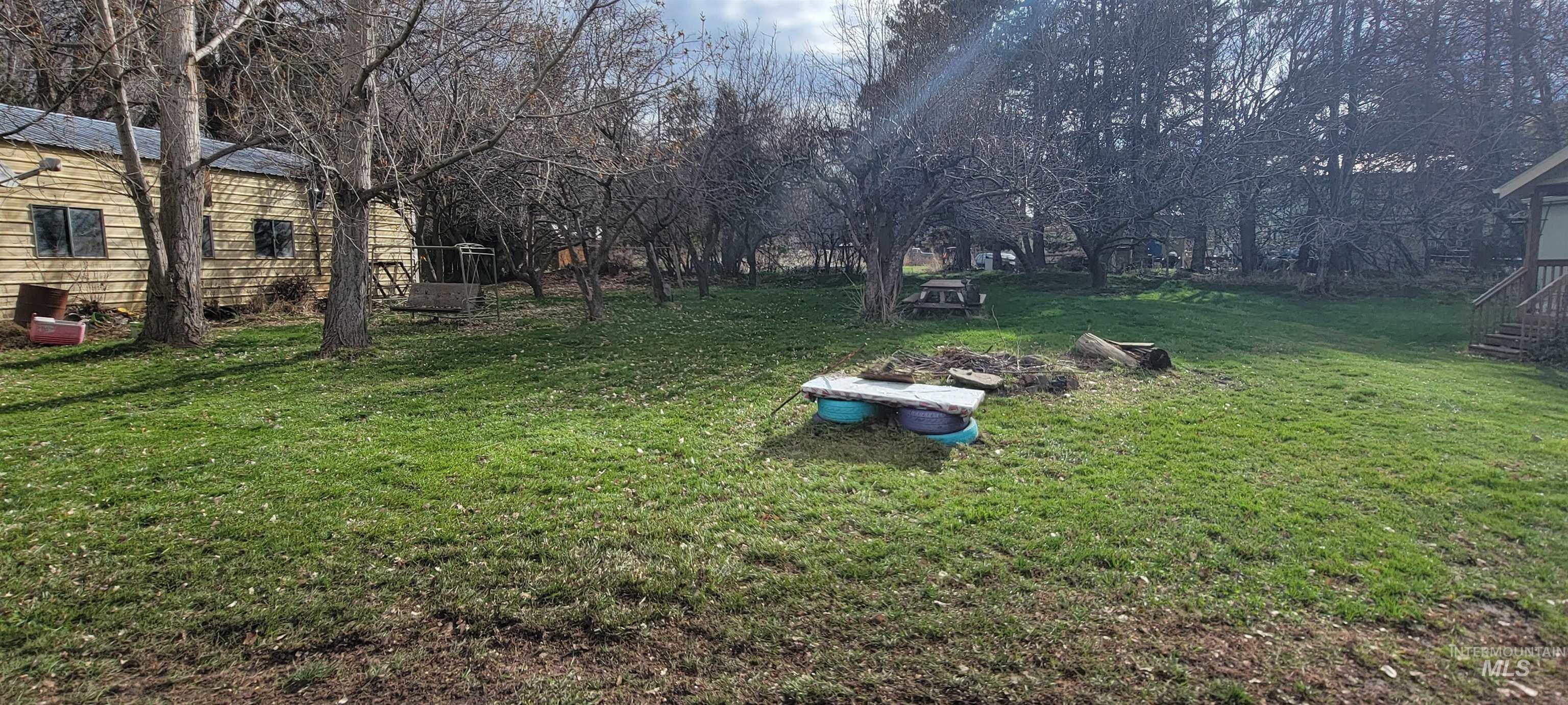 426 Hwy 12 E, Pomeroy, Washington 99347, 4 Bedrooms, 2 Bathrooms, Residential For Sale, Price $395,000, 98979045